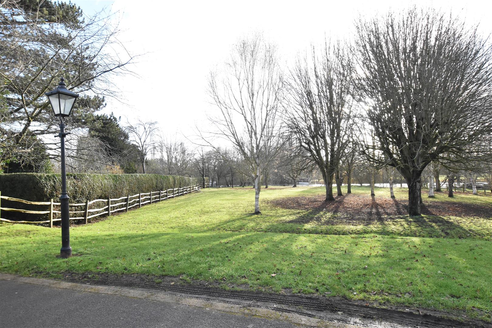 The Causeway Caversham Town House for sale in Reading