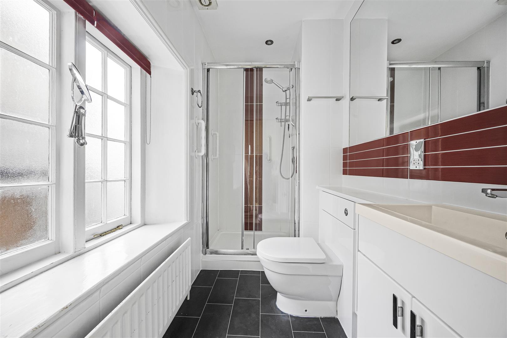 The Causeway Caversham Town House for sale in Reading