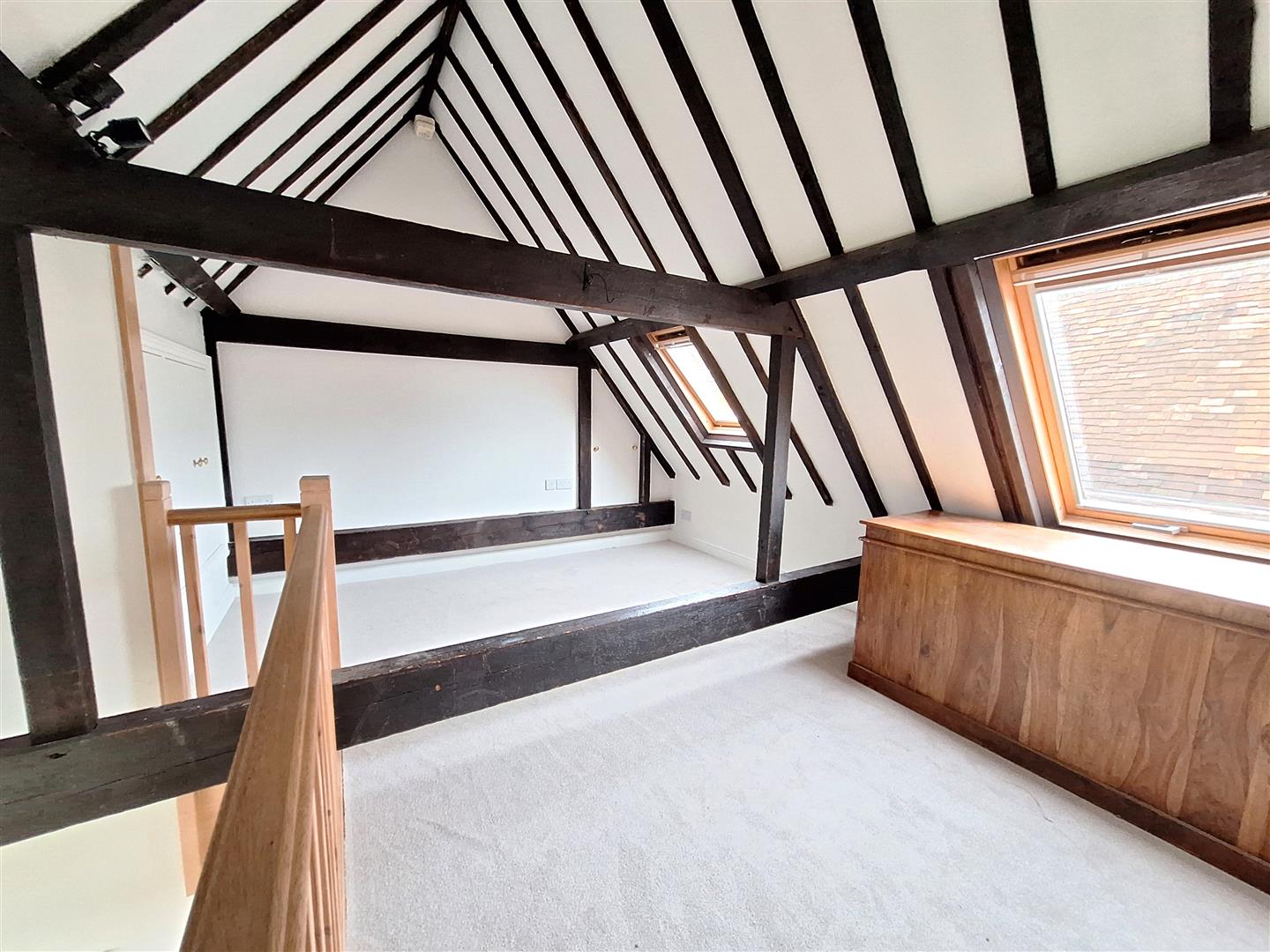 The Causeway Caversham Town House for sale in Reading