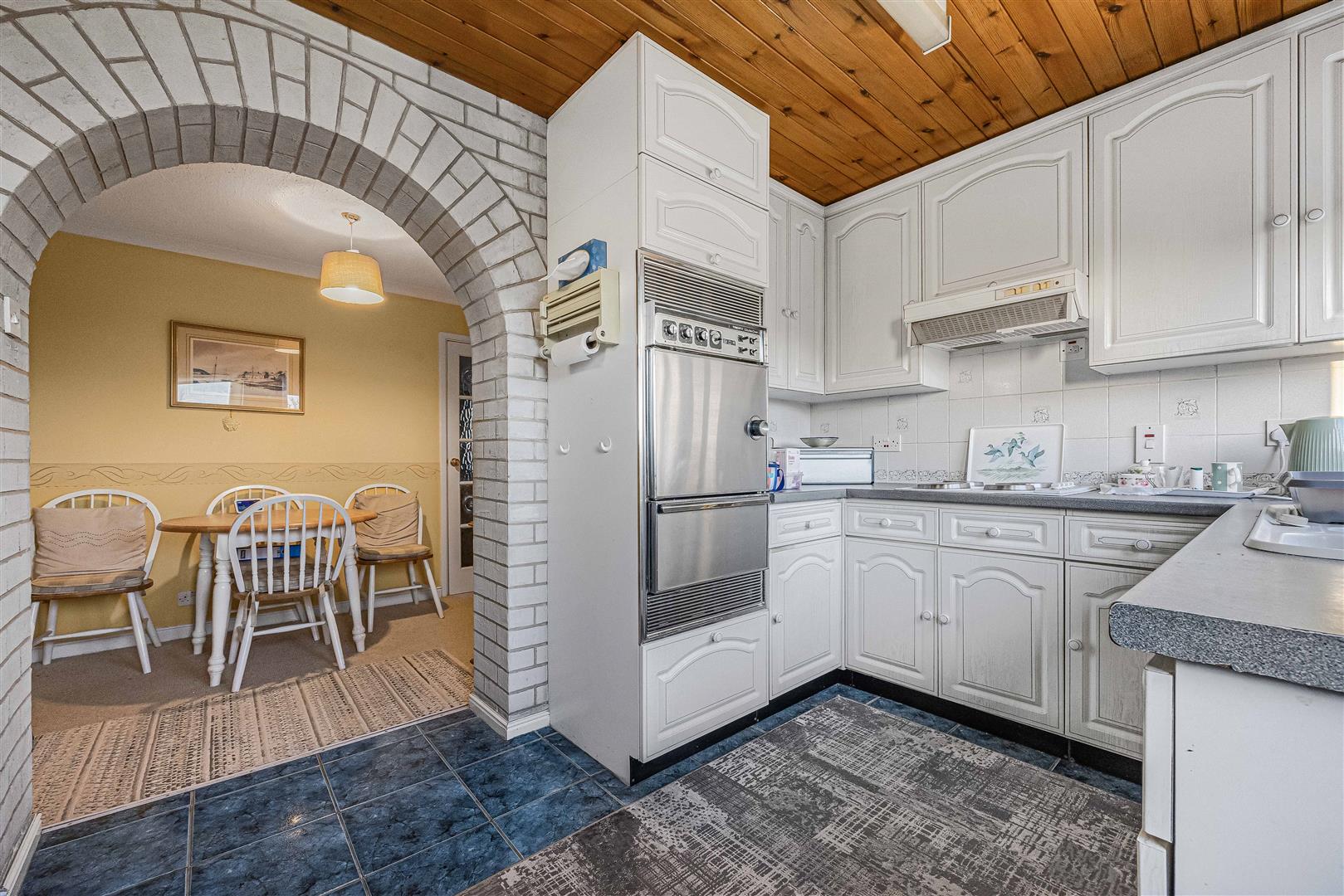 Abingdon Drive Caversham Link Detached House for sale in Reading