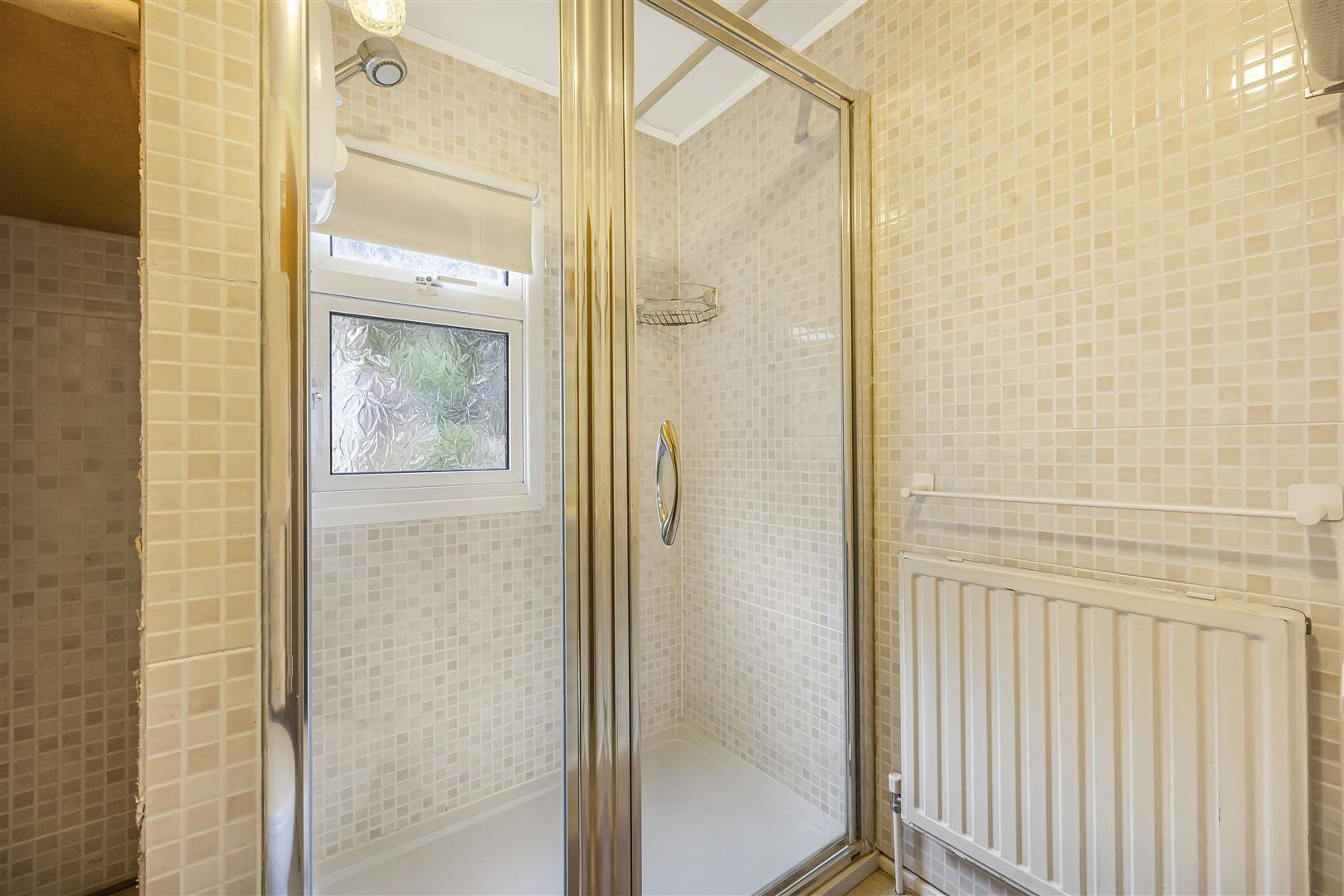 Peppard Road Emmer Green house for sale in Reading