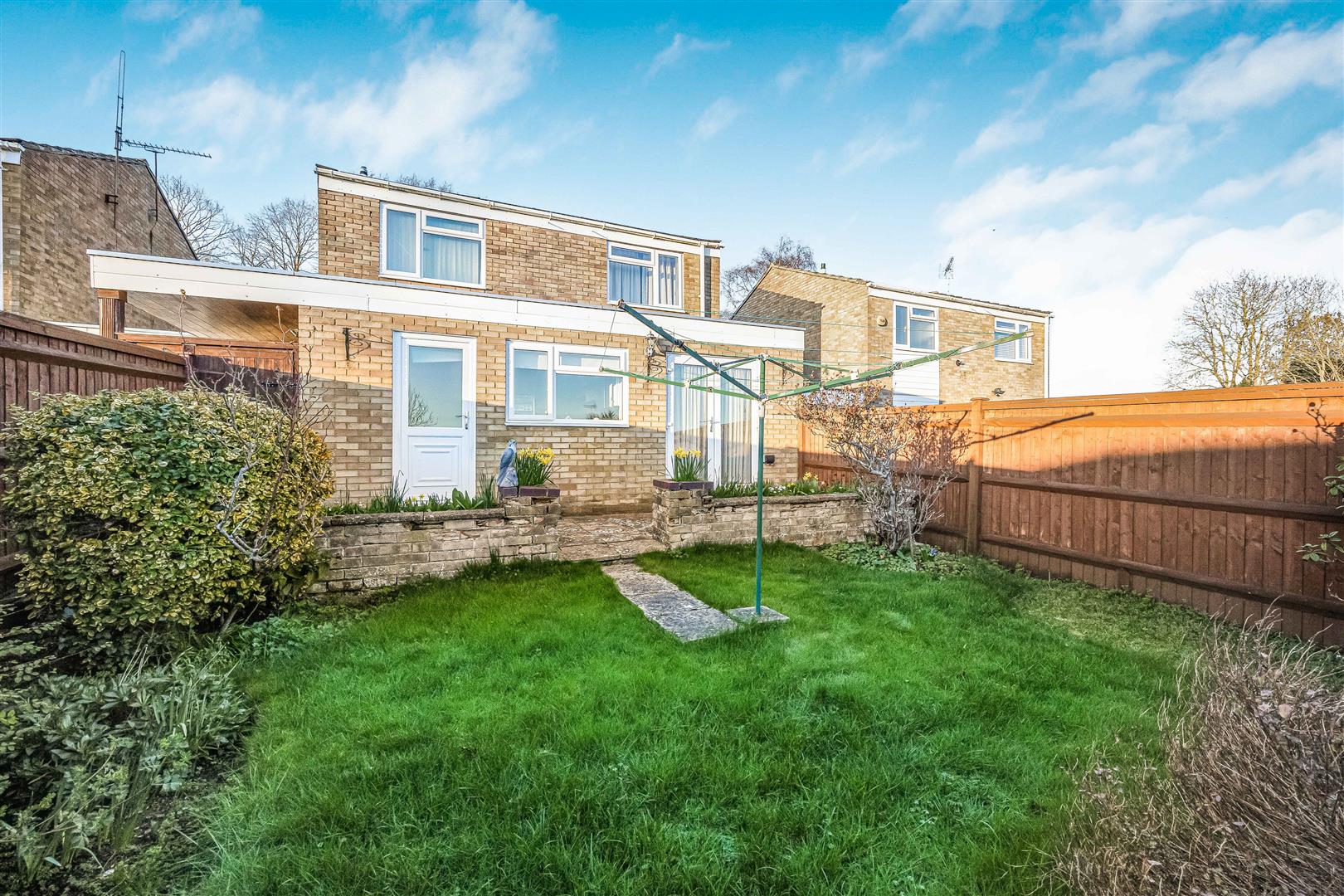 Abingdon Drive Caversham Link Detached House for sale in Reading