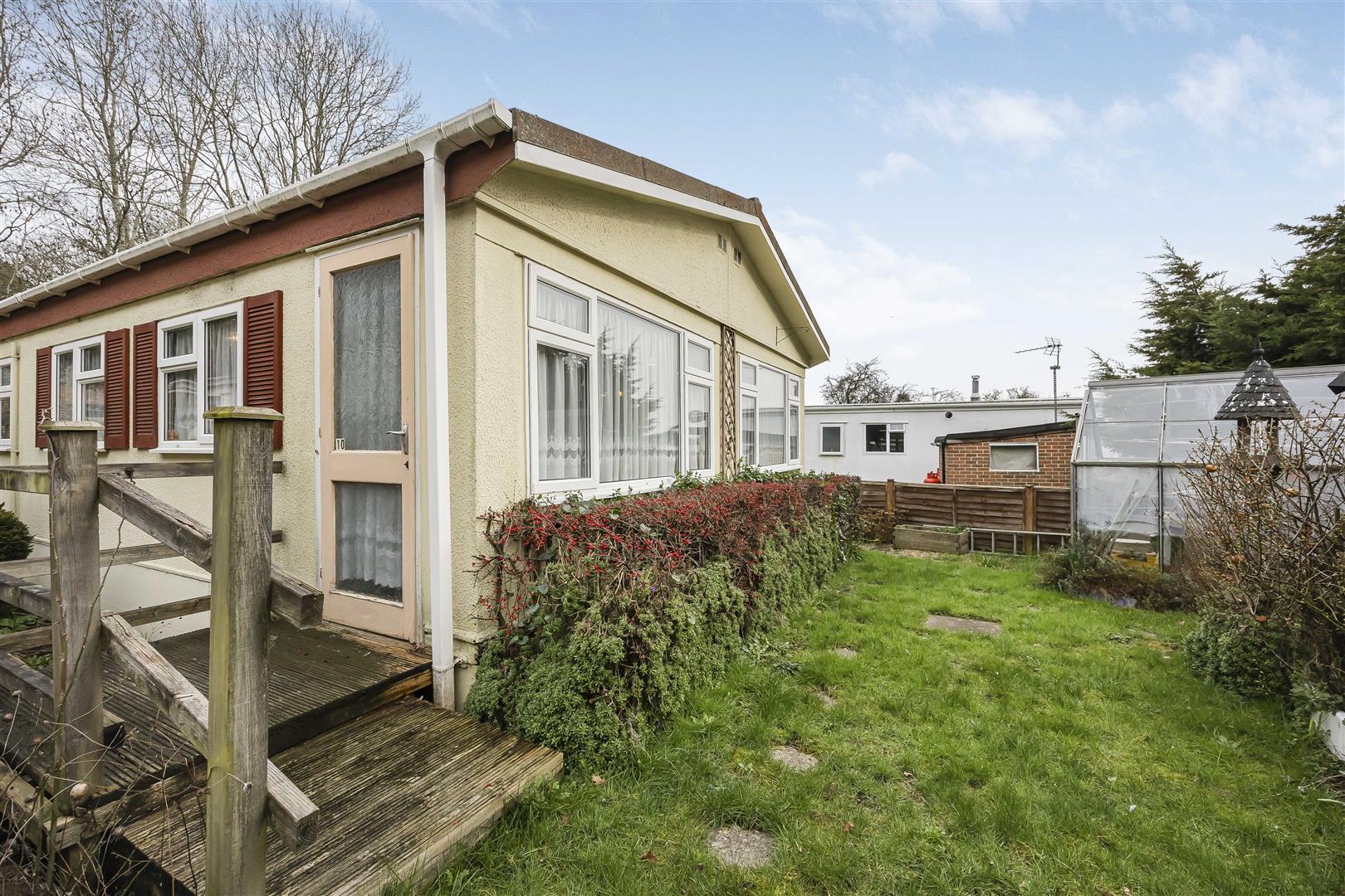 Peppard Road Emmer Green house for sale in Reading