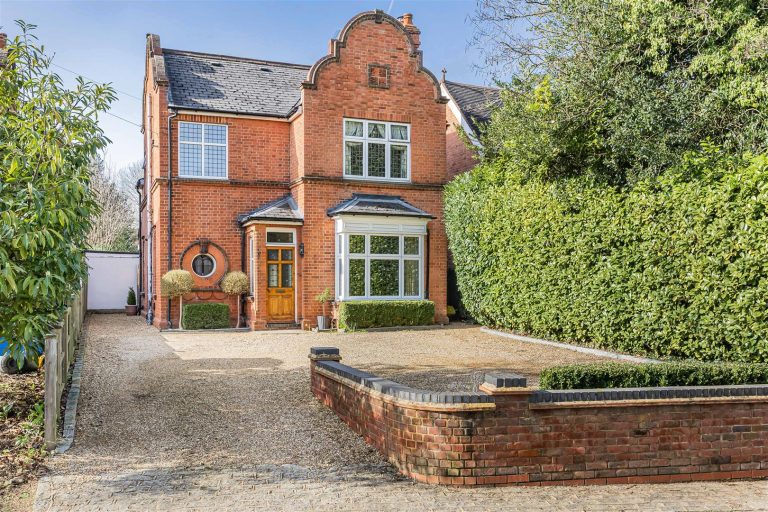 Kidmore Road, Caversham, Reading