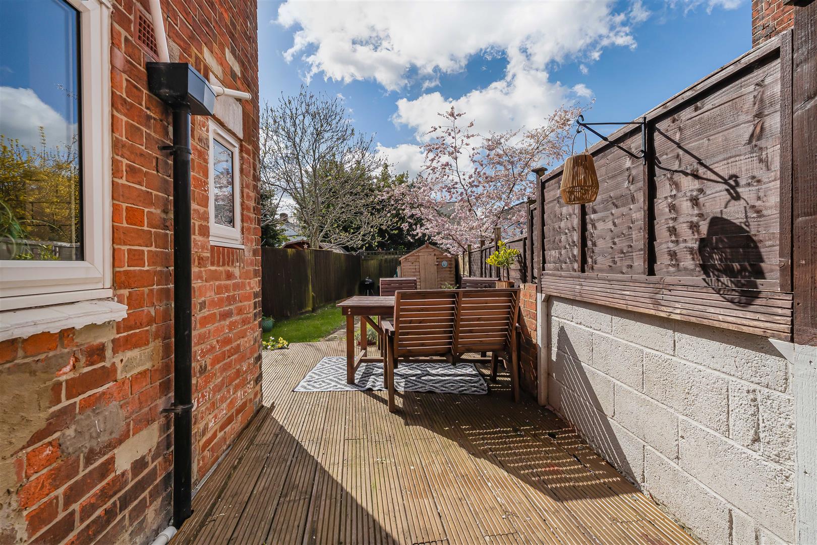 South Street Caversham Terraced House for sale in Reading
