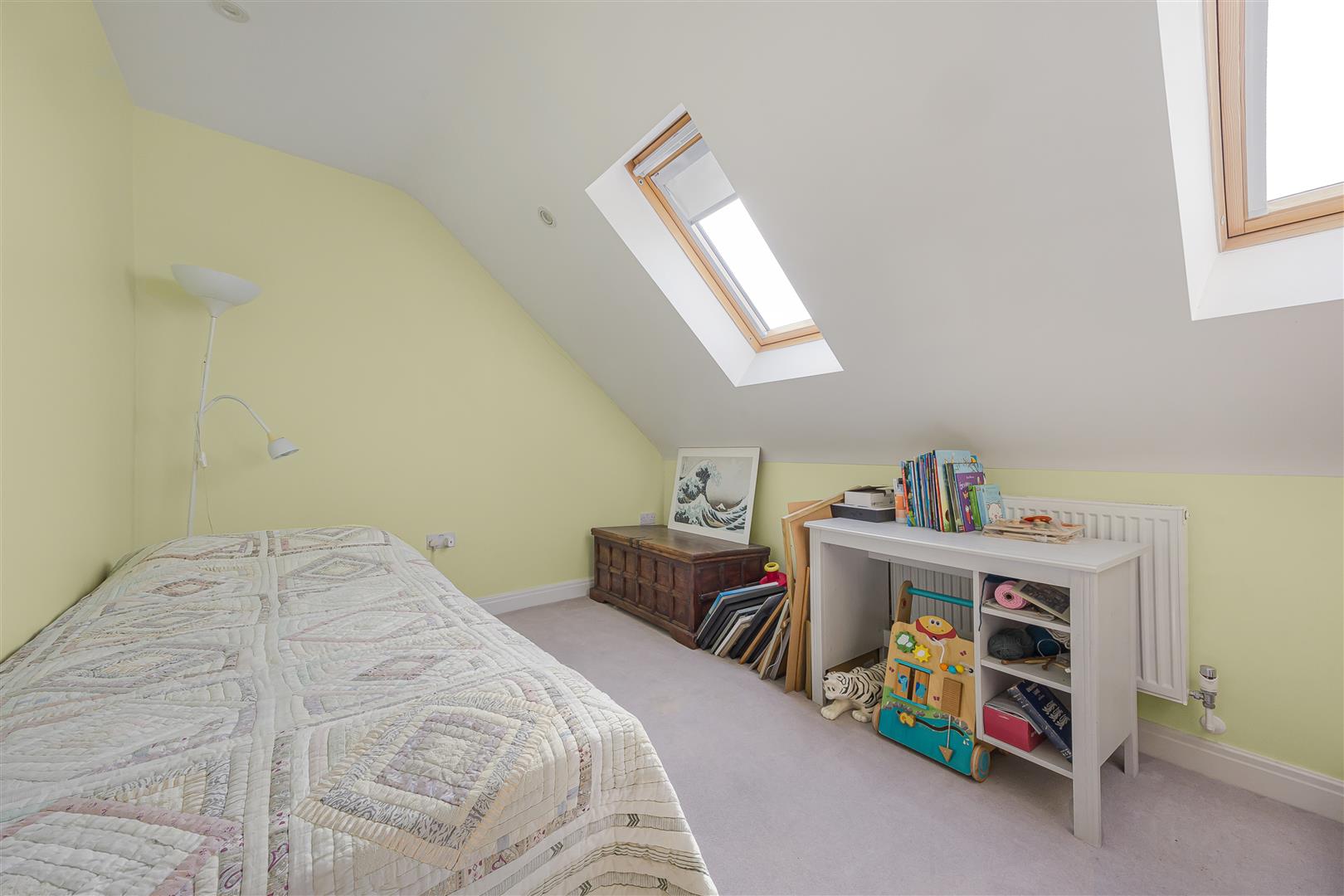 Martin Cooper Close Caversham Semi-Detached House for sale in Reading
