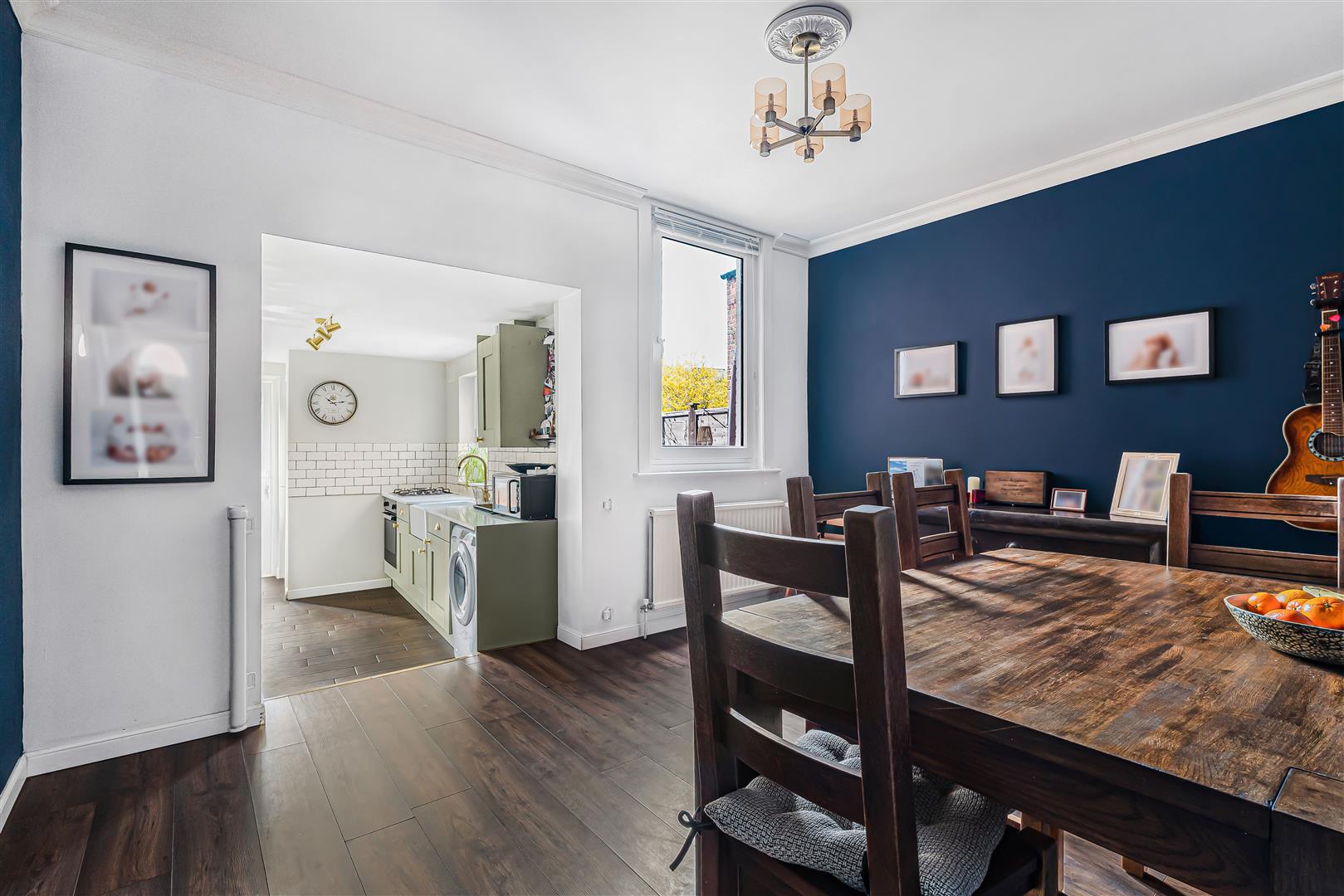 South Street Caversham Terraced House for sale in Reading