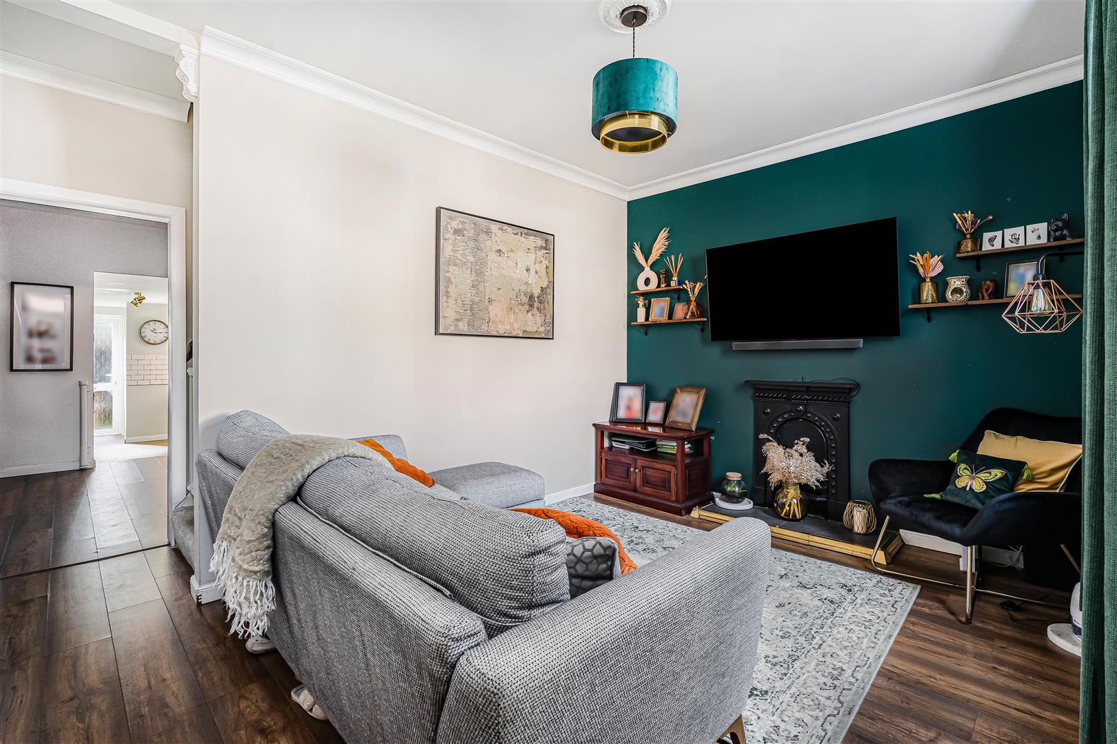 South Street Caversham Terraced House for sale in Reading