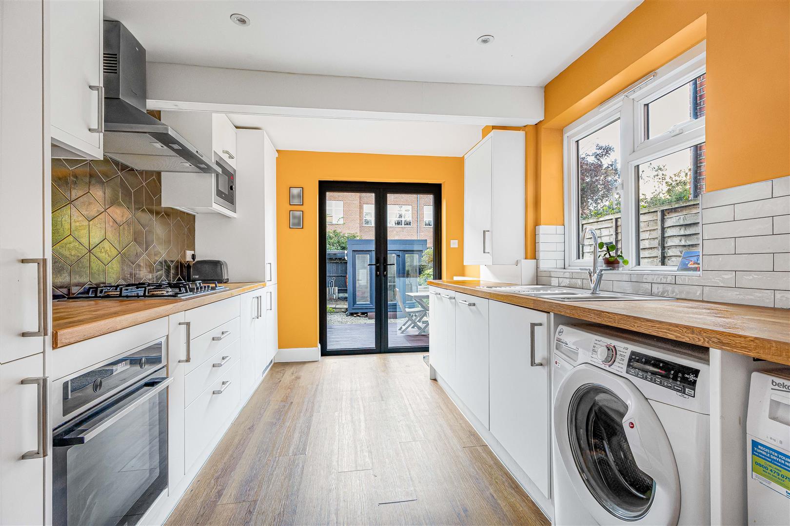 De Montfort Road  Terraced House for sale in Reading