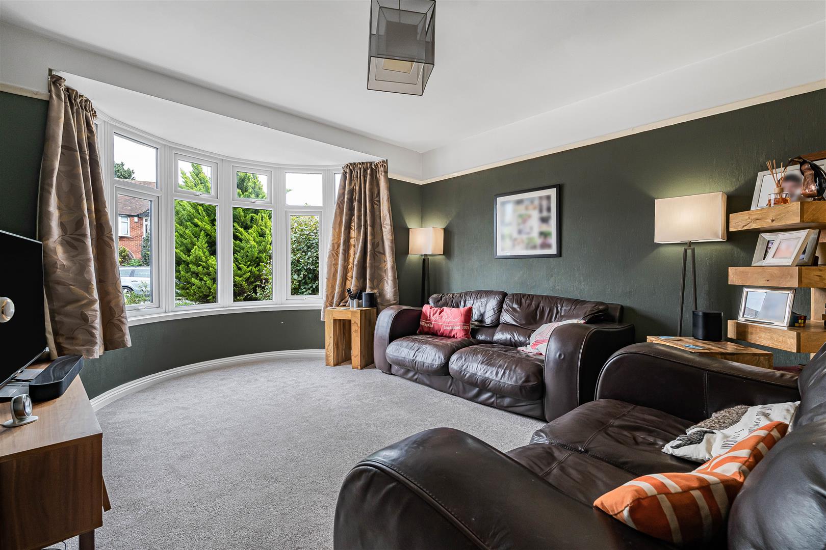Woodcote Way Caversham Semi-Detached House for sale in Reading