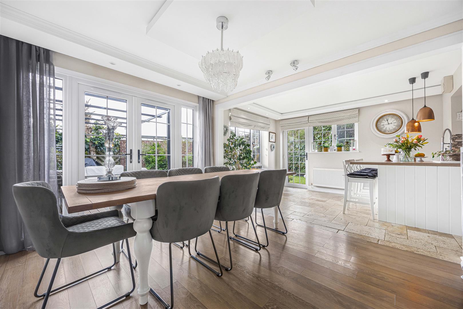 Ashwood Close Tilehurst Semi-Detached House for sale in Reading