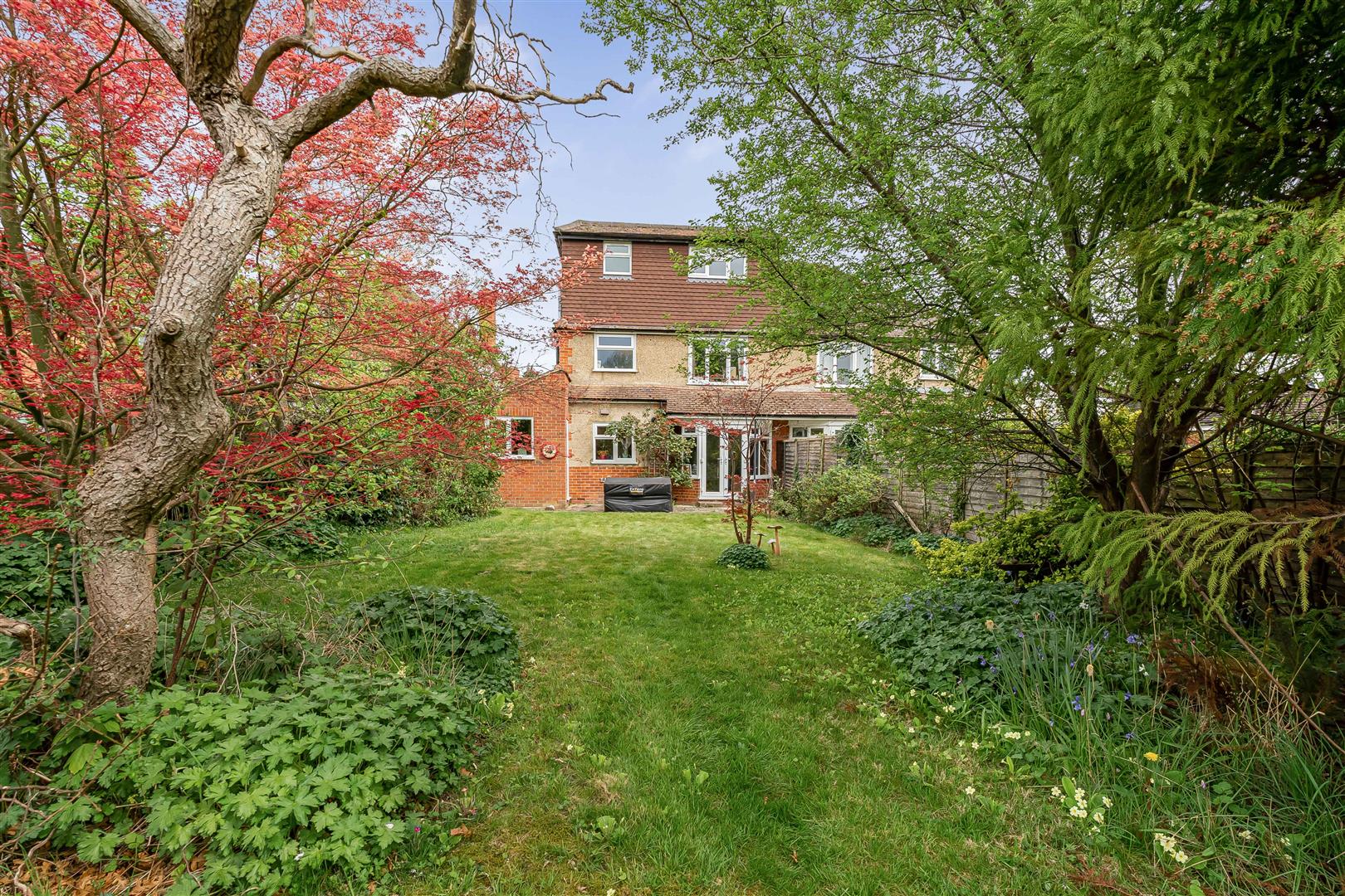 Woodcote Way Caversham Semi-Detached House for sale in Reading