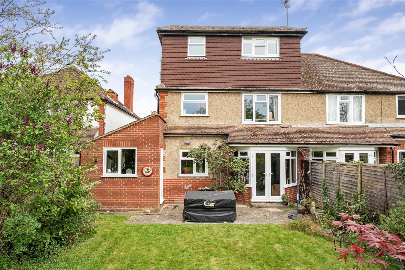Woodcote Way Caversham Semi-Detached House for sale in Reading