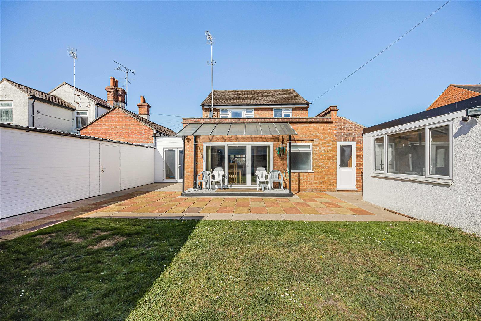 Send Road Caversham Link Detached House for sale in Reading