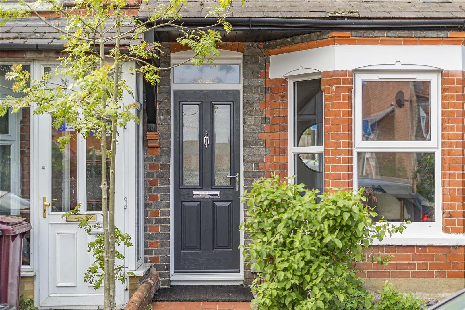 Cromwell Road Caversham Terraced House for sale in Reading