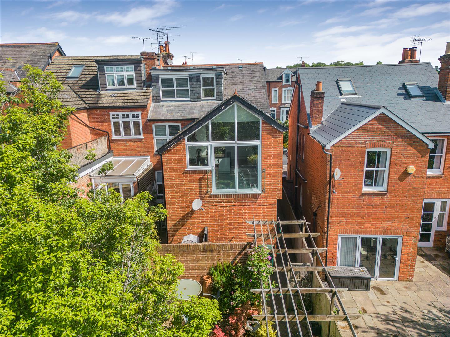 Priest Hill Caversham Apartment for sale in Reading