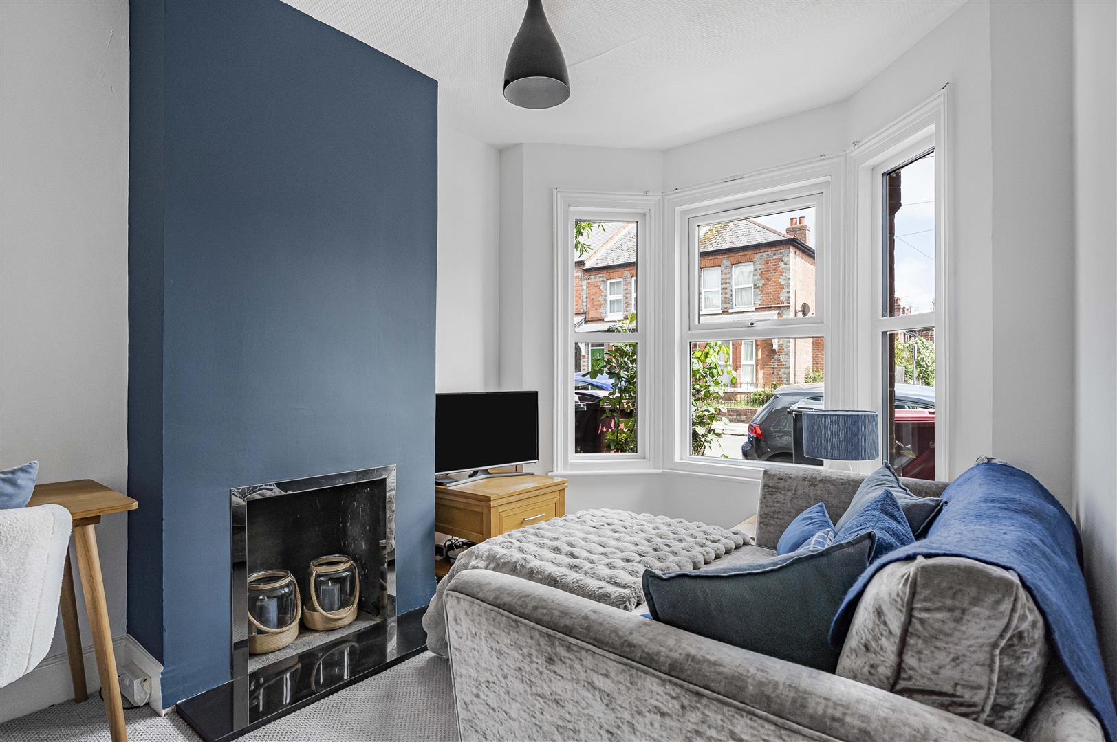 Cromwell Road Caversham Terraced House for sale in Reading