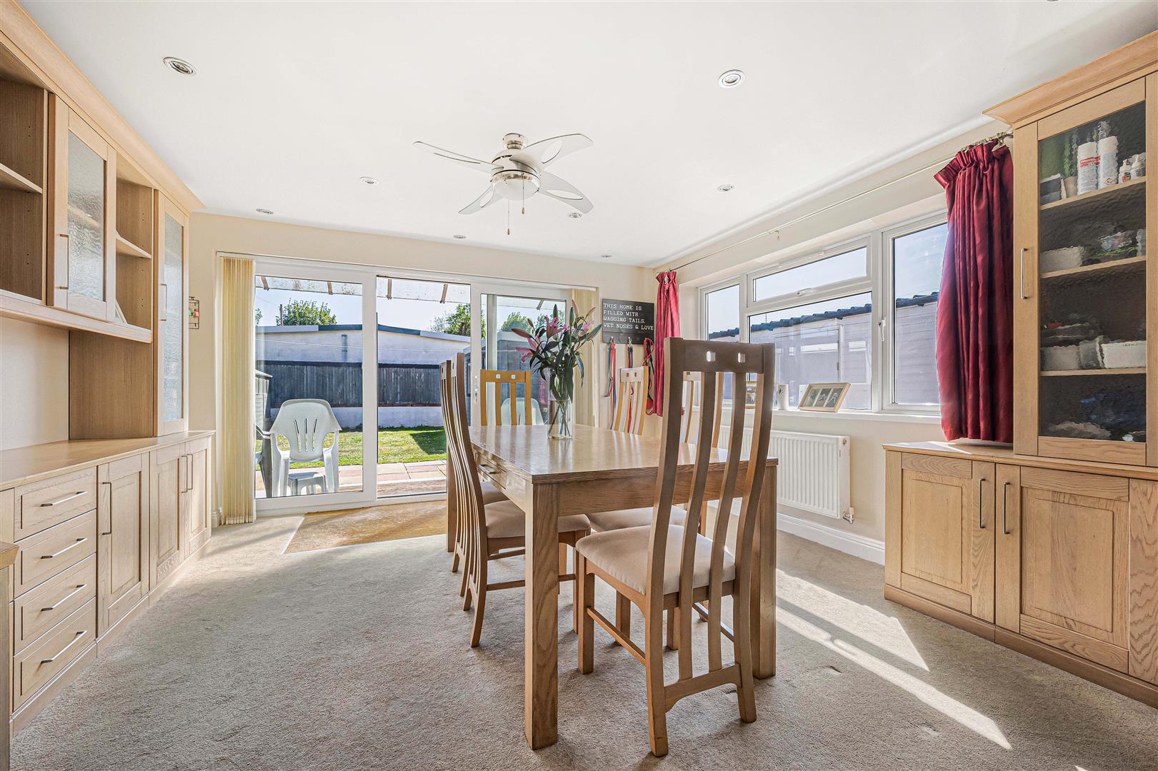 Send Road Caversham Link Detached House for sale in Reading