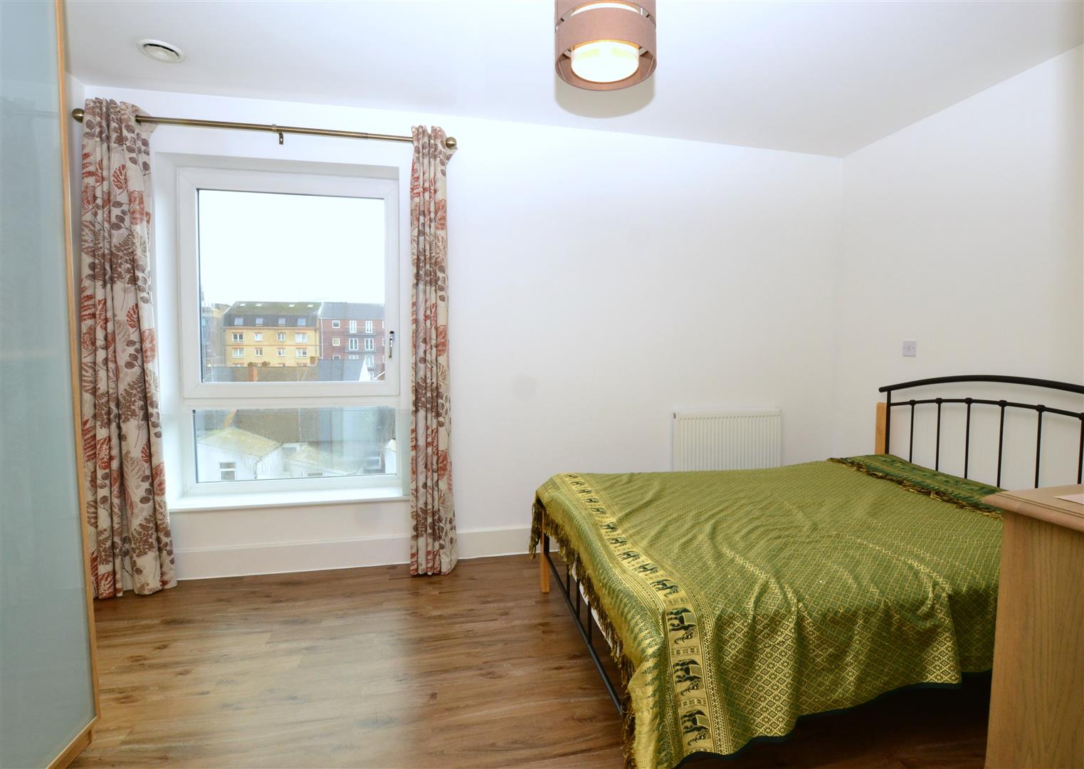 Tudor Road  Flat to let in Reading