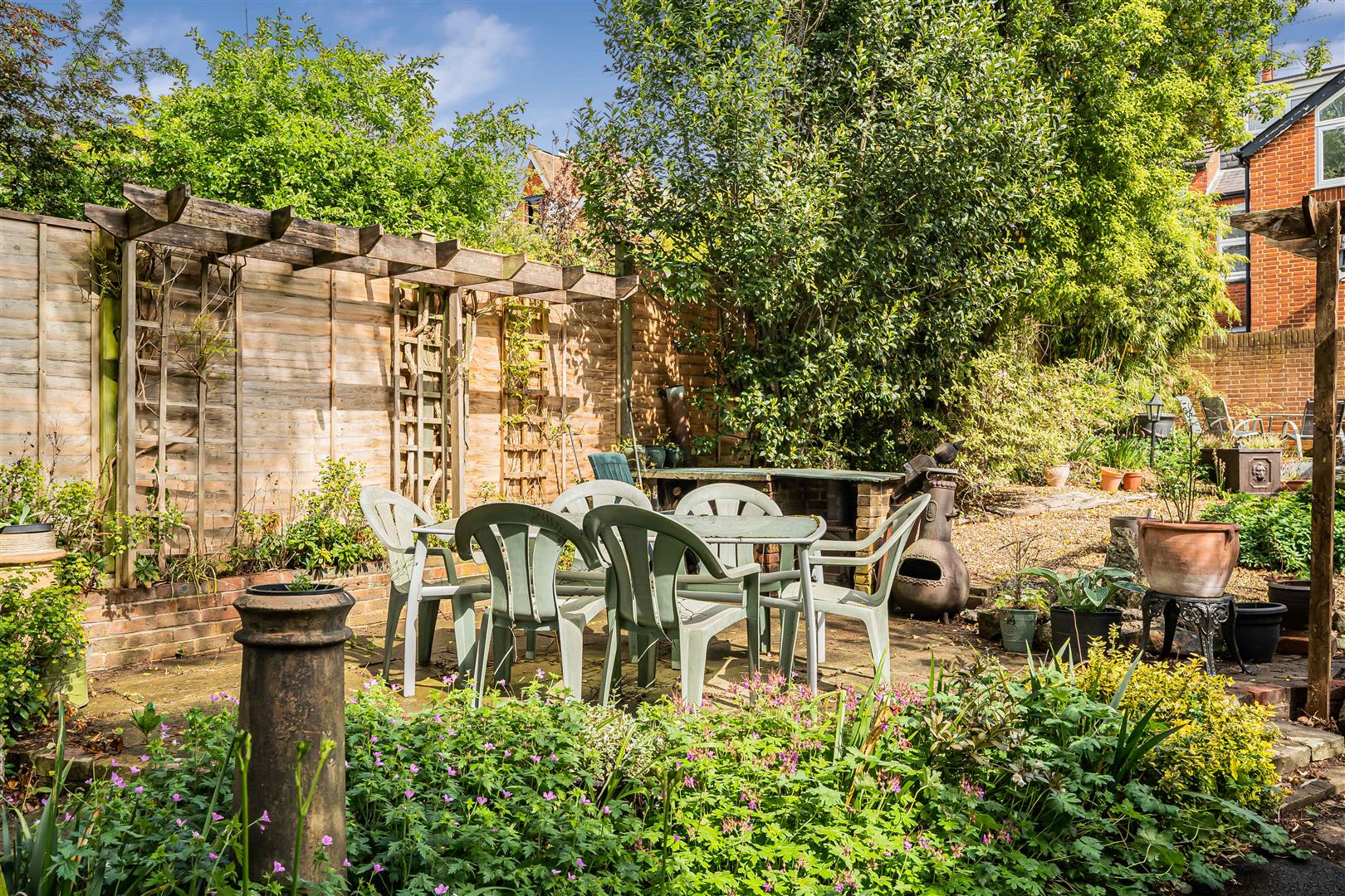 Priest Hill Caversham Apartment for sale in Reading