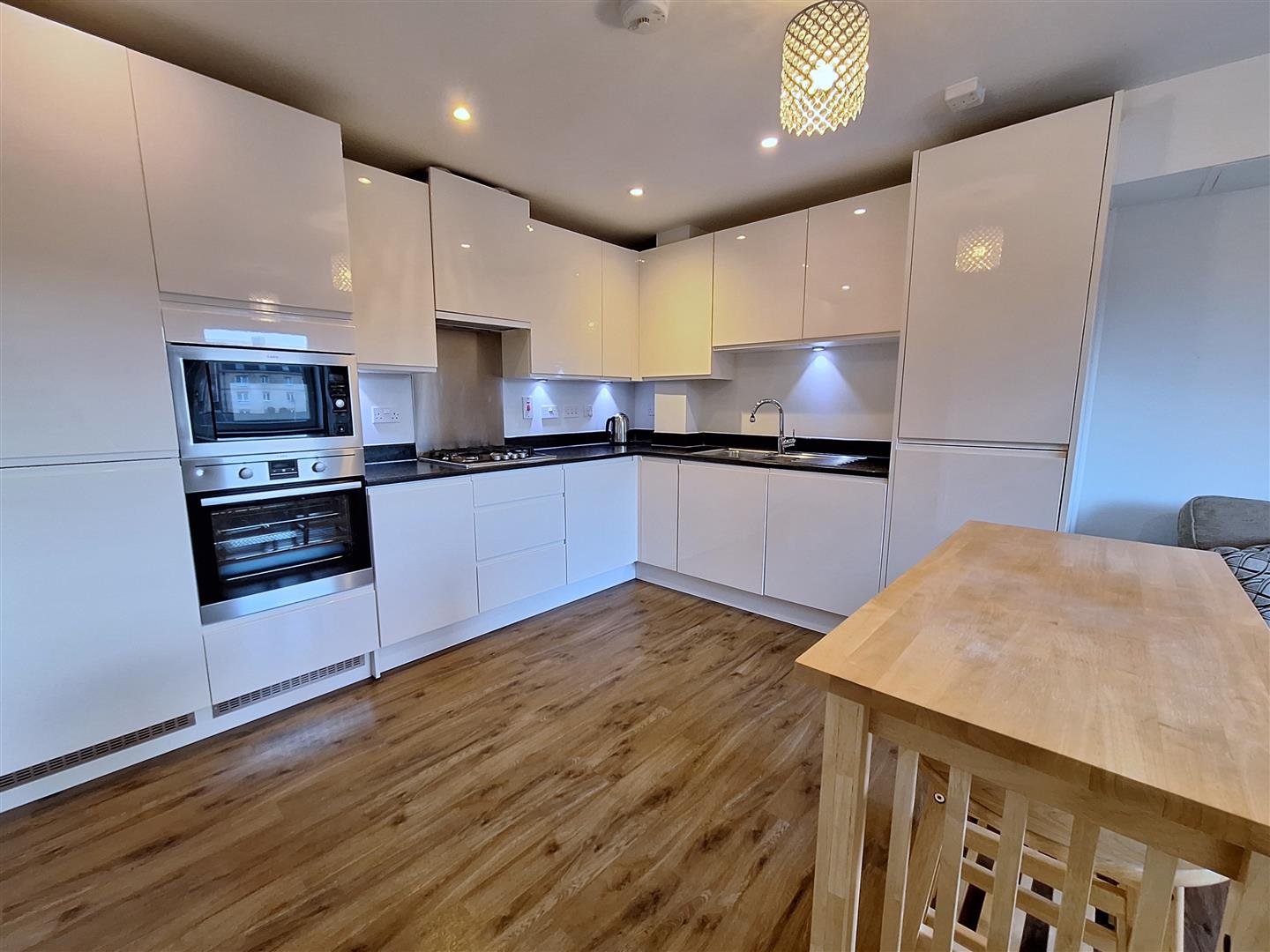 Tudor Road  Flat to let in Reading