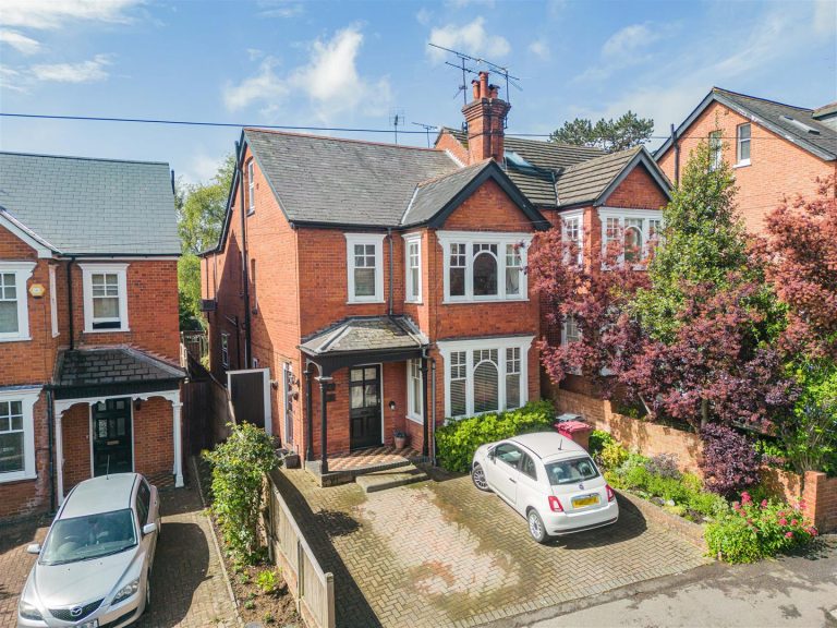 Priest Hill, Caversham, READING