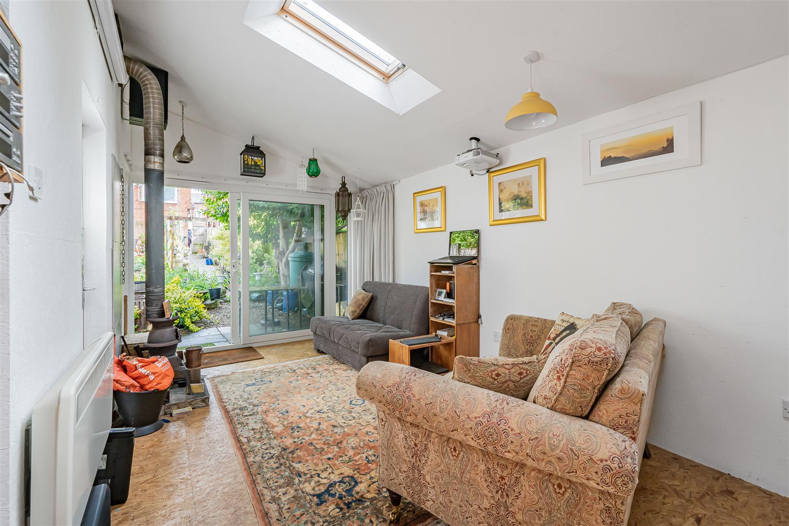 Priest Hill Caversham Apartment for sale in Reading