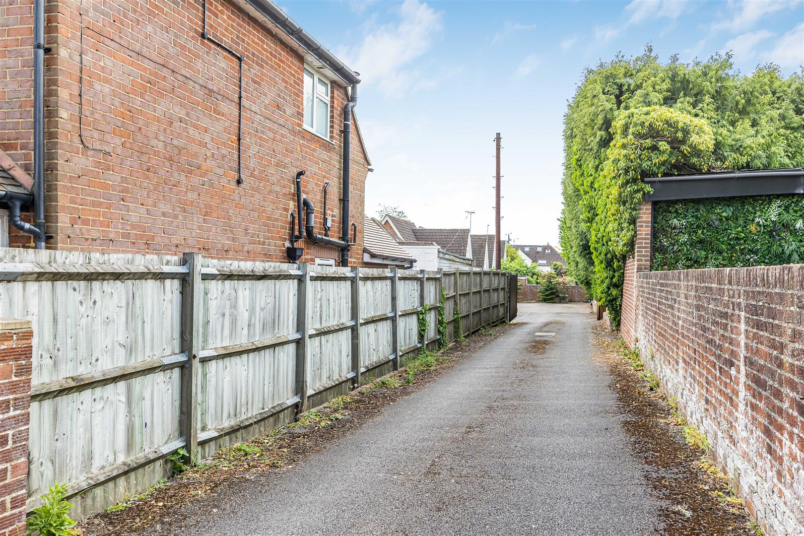 Kidmore Road Caversham Bungalow for sale in Reading