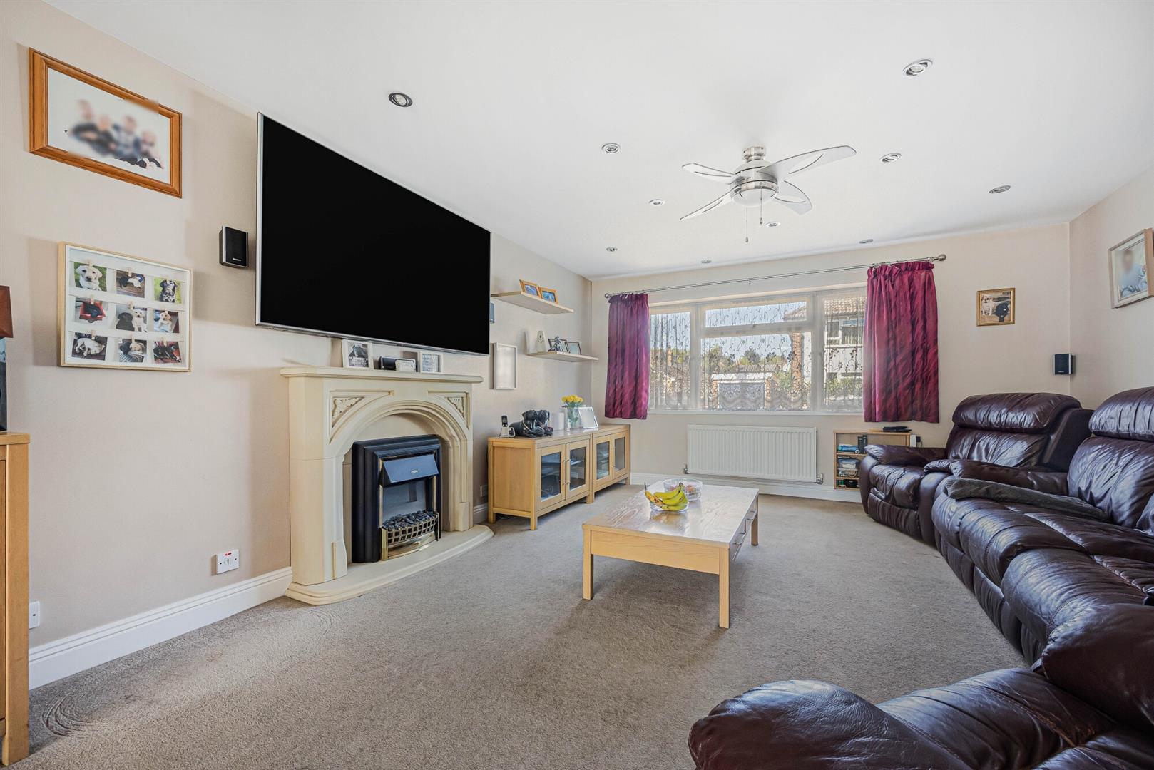 Send Road Caversham Link Detached House for sale in Reading