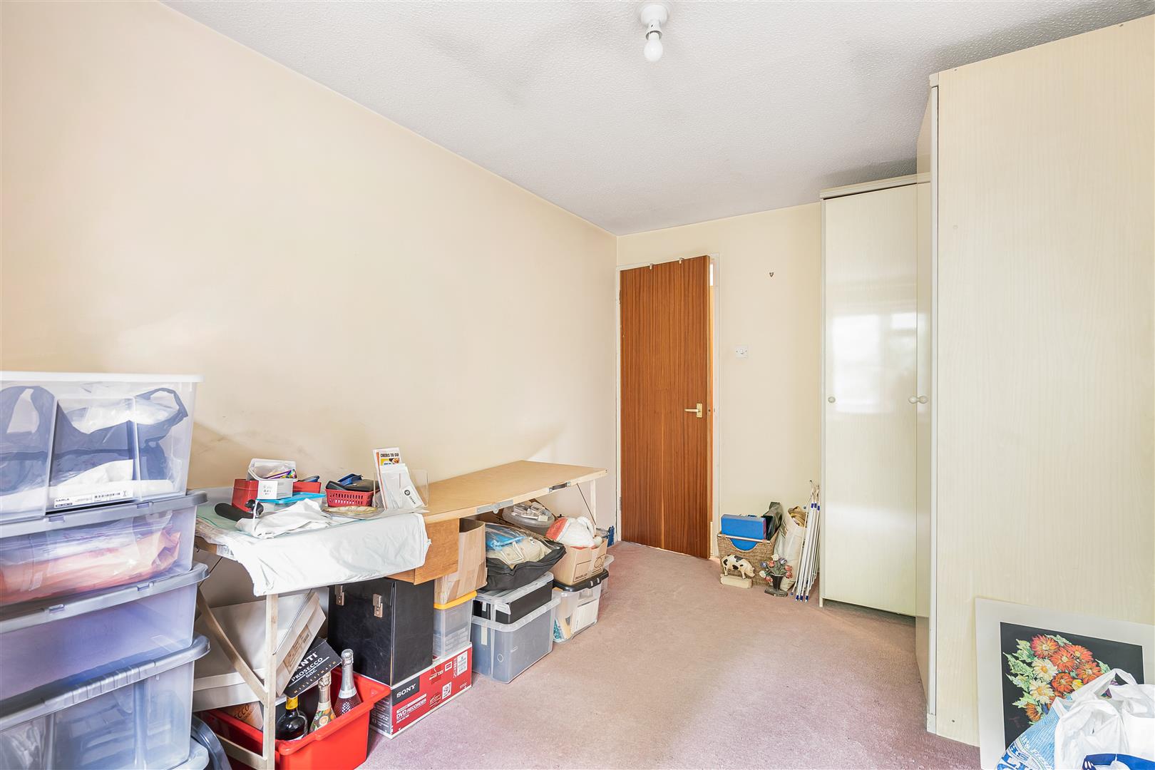 Cheriton Court Reading Flat for sale in Reading