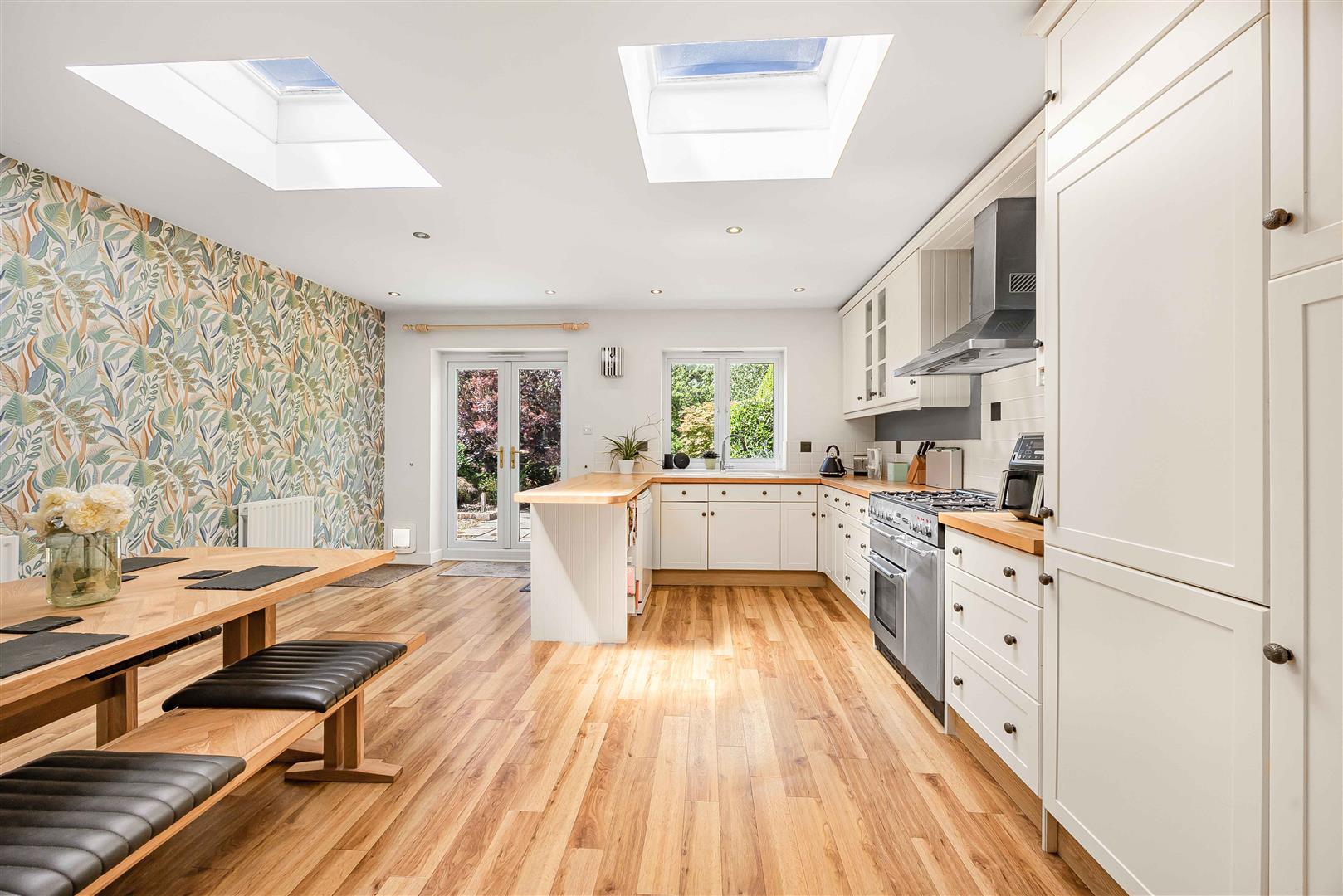 Kidmore Lane Sonning Common Semi-Detached House for sale in Reading