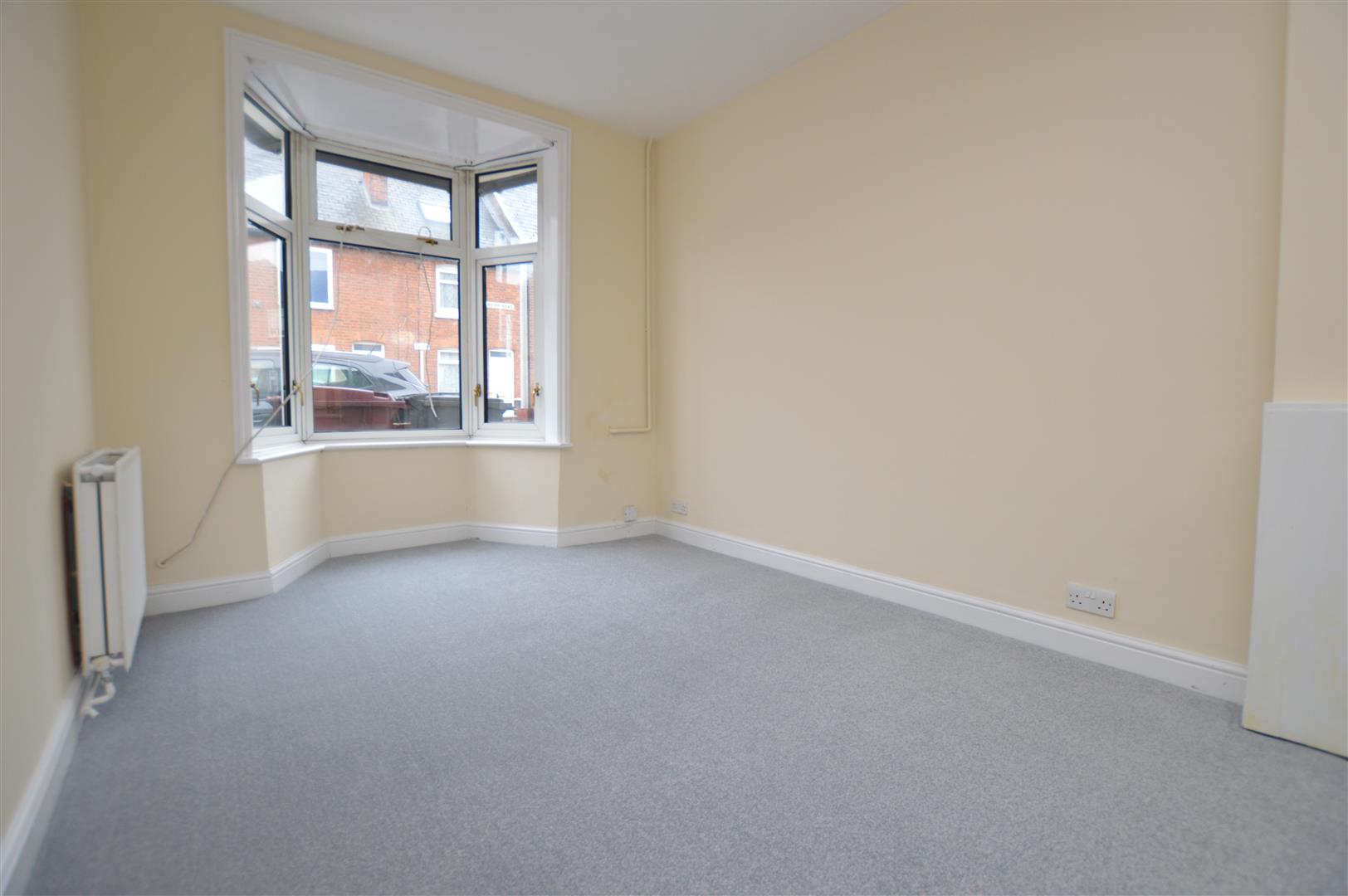 Cardiff Road Reading Terraced House for sale in Reading