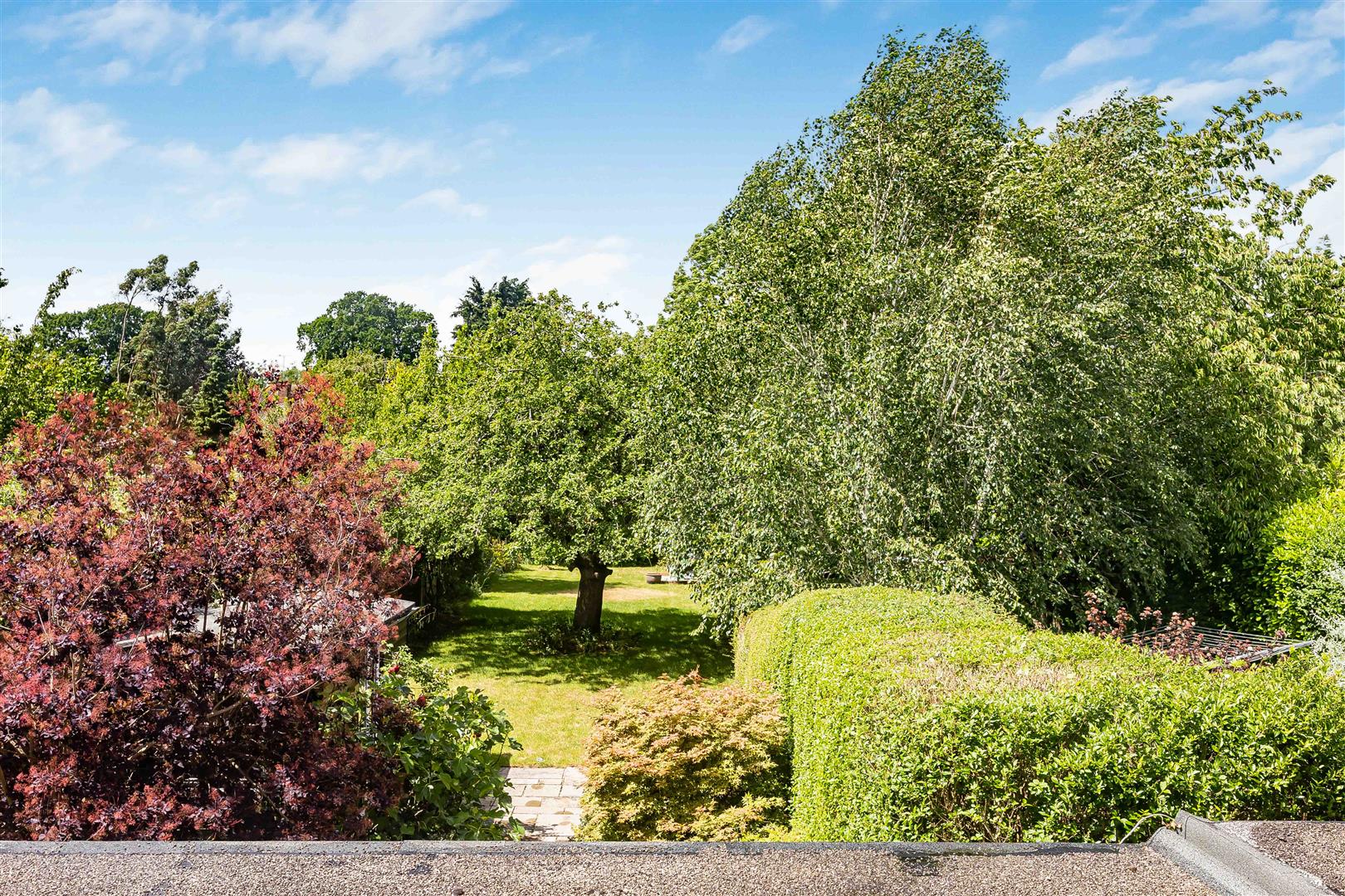 Kidmore Lane Sonning Common Semi-Detached House for sale in Reading