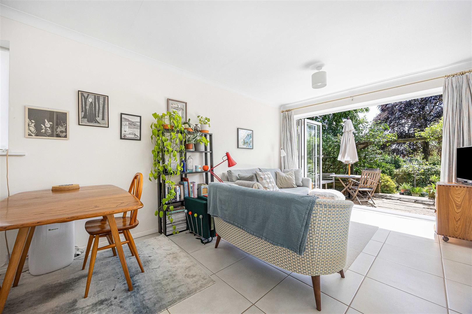 Crendon Court Caversham Apartment for sale in Reading