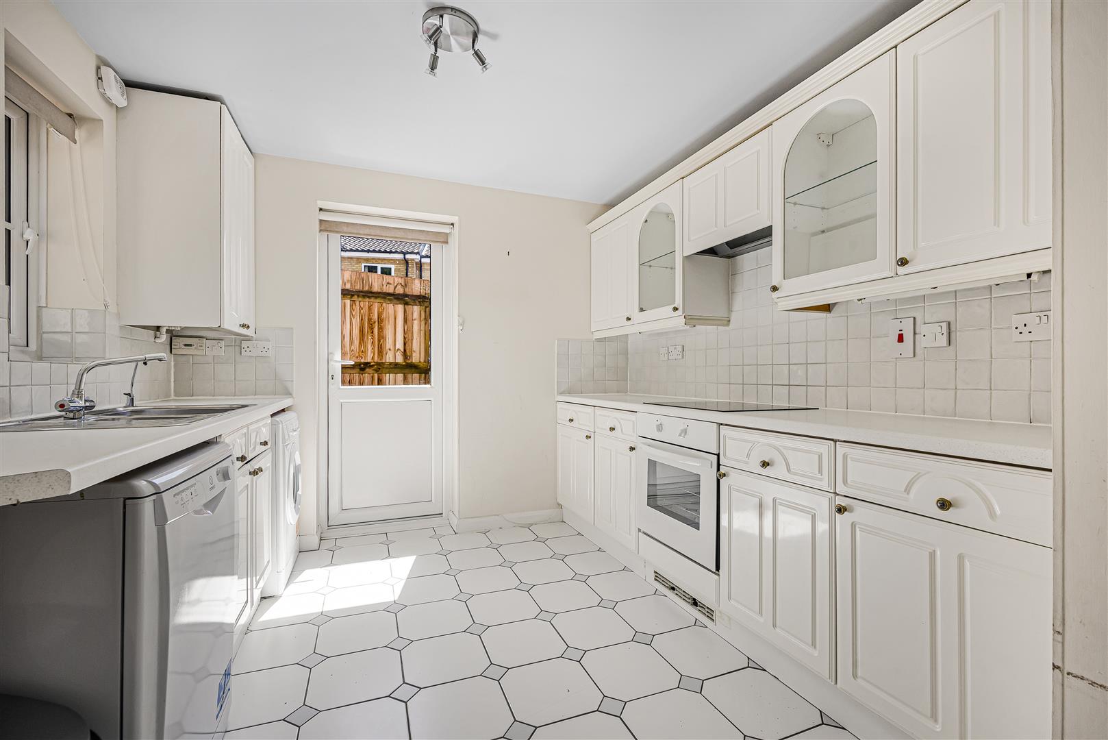 Morlais Emmer Green Detached House for sale in Reading