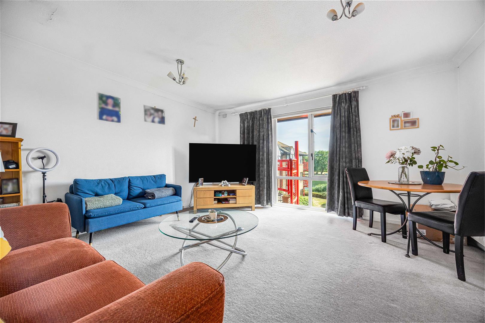 Caversham Wharf, Waterman Place  Apartment for sale in Reading
