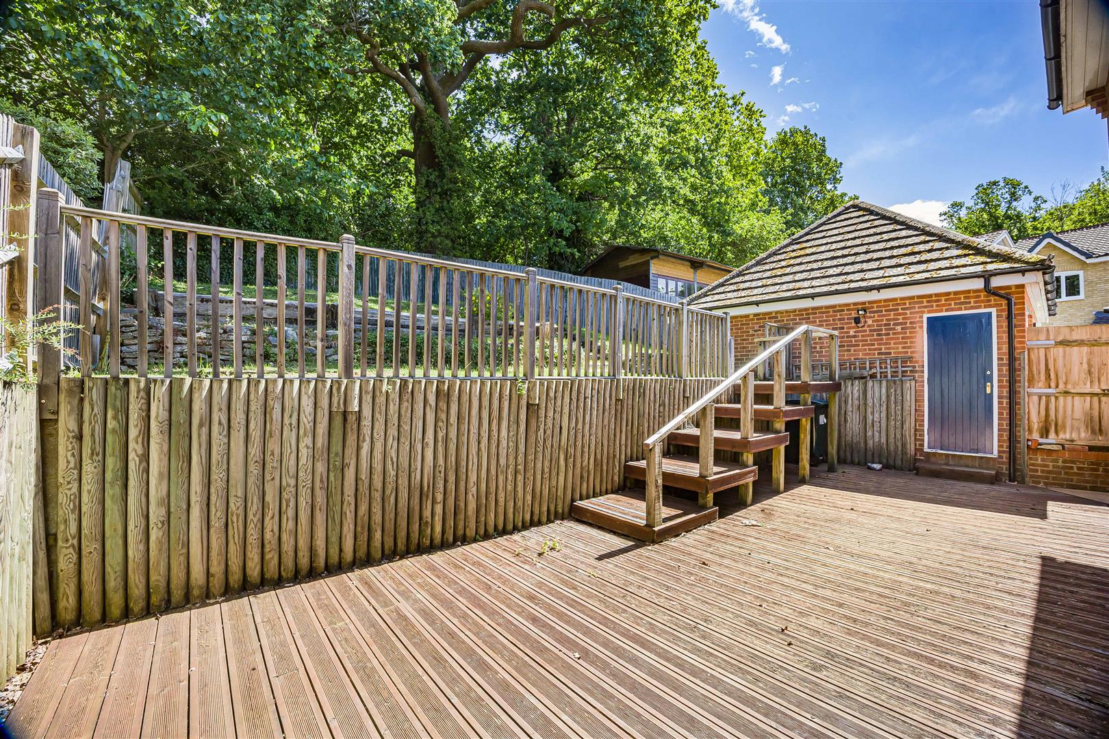 Morlais Emmer Green Detached House for sale in Reading