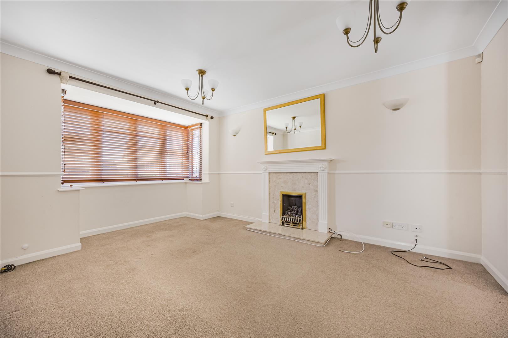 Morlais Emmer Green Detached House for sale in Reading