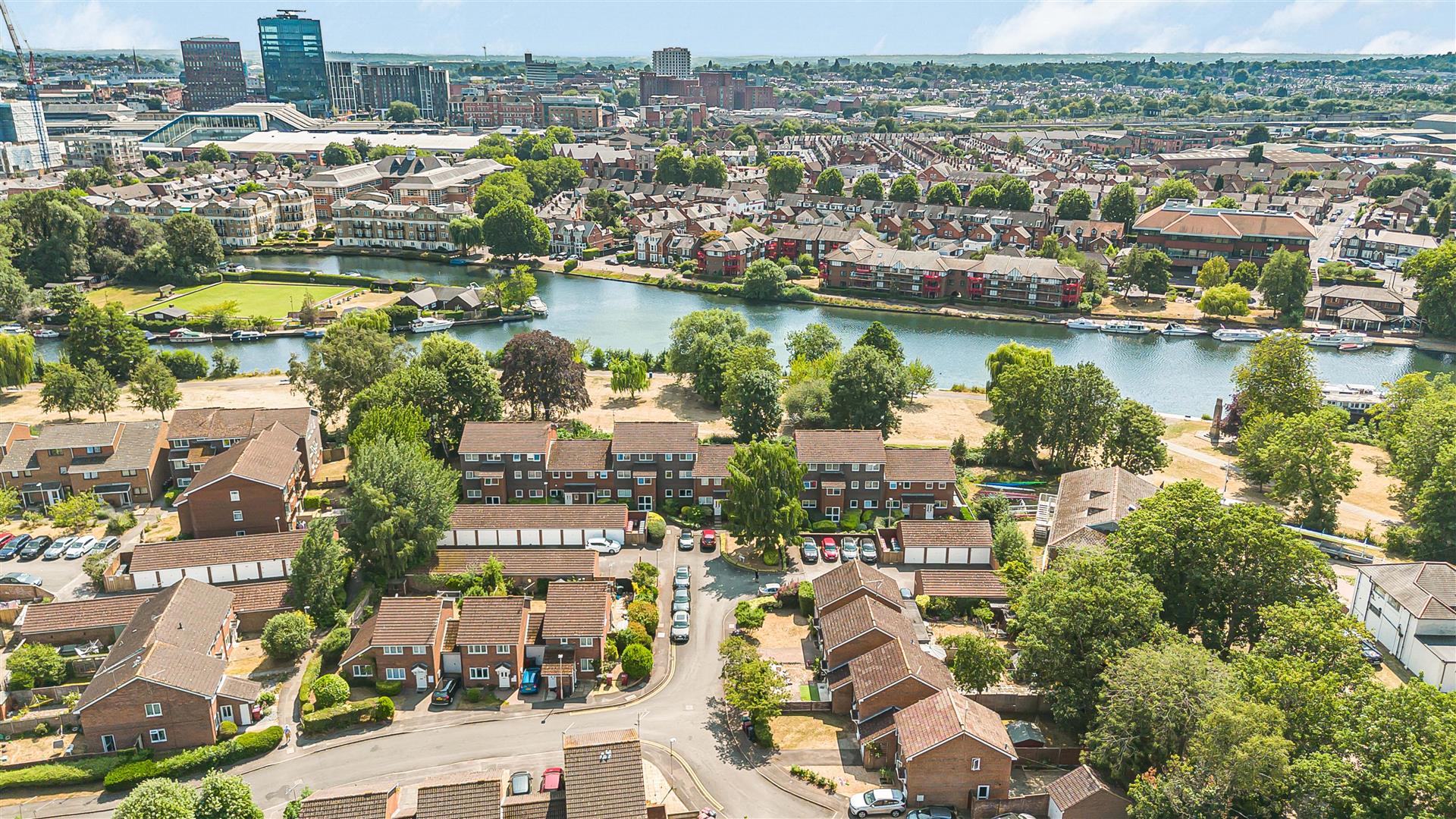 Crendon Court Caversham Apartment for sale in Reading