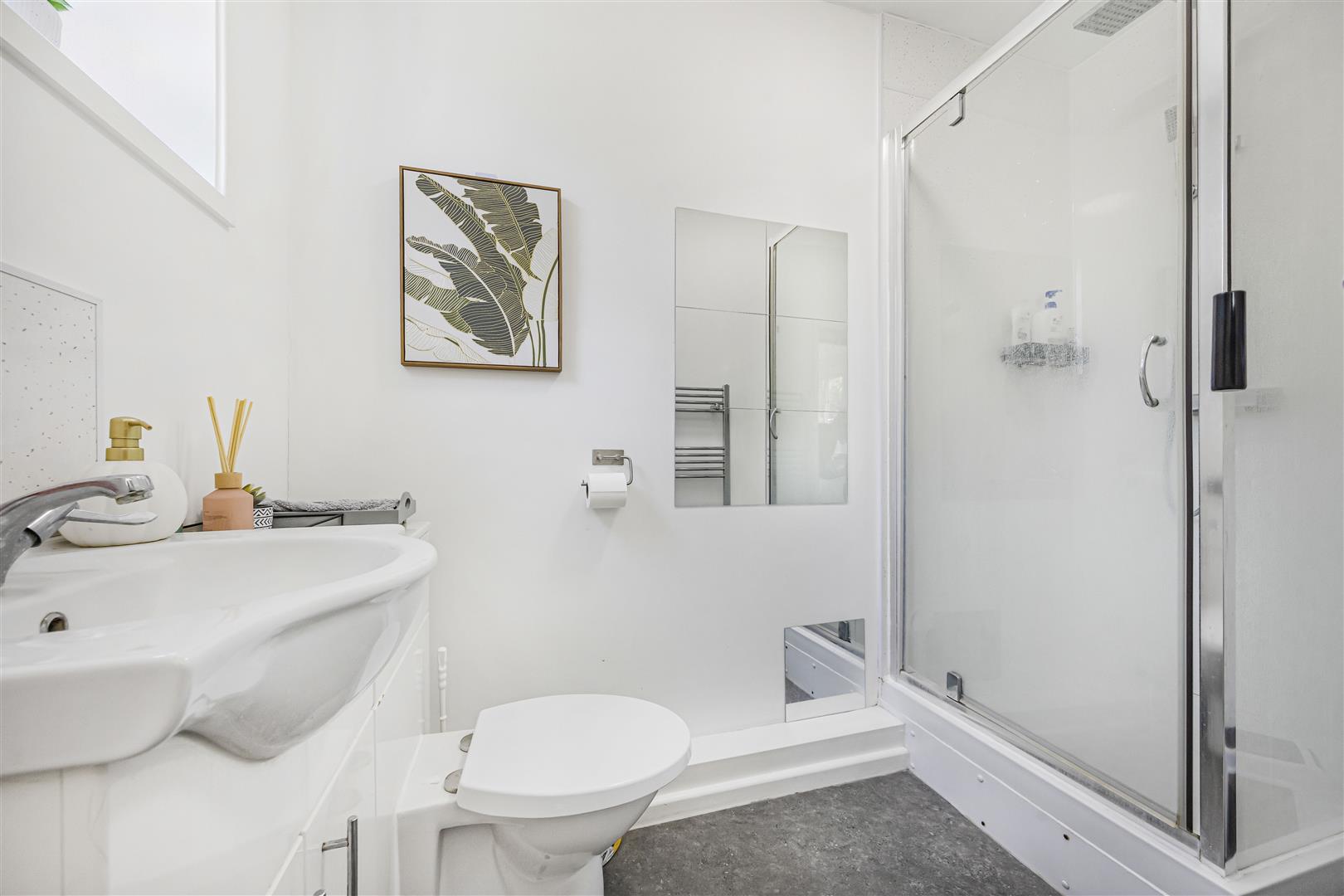 South View Avenue Caversham Semi-Detached House for sale in Reading