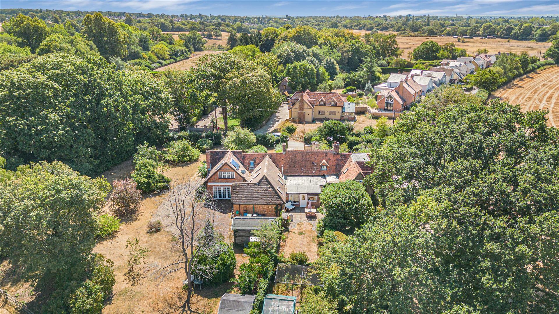 Chalkhouse Green Caversham Cottage for sale in Reading