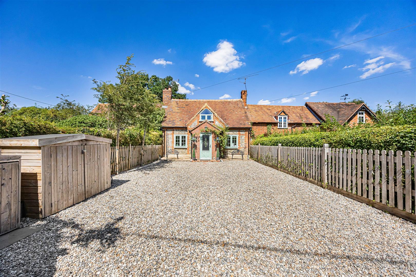 Chalkhouse Green Caversham Cottage for sale in Reading