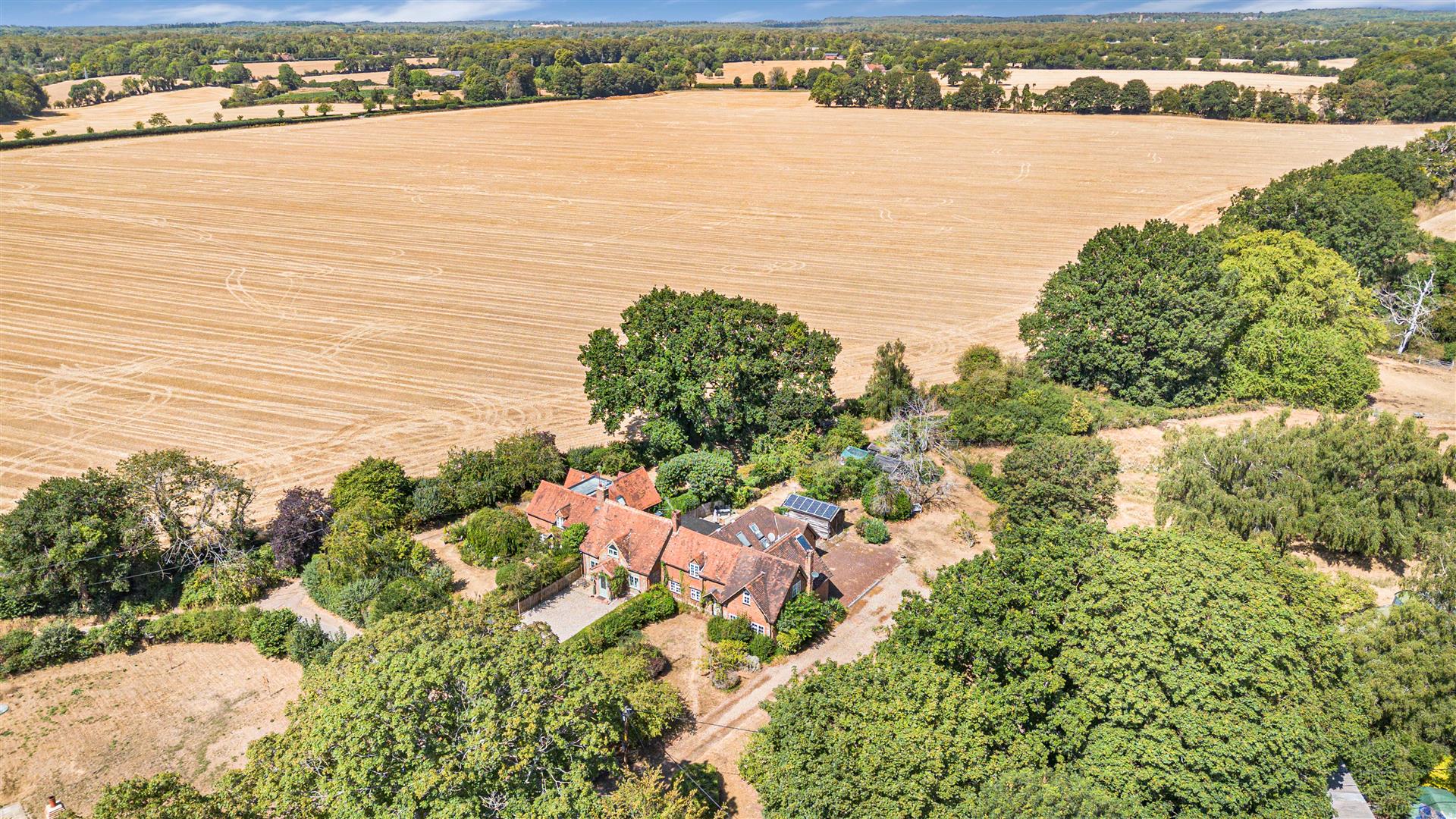 Chalkhouse Green Caversham Cottage for sale in Reading