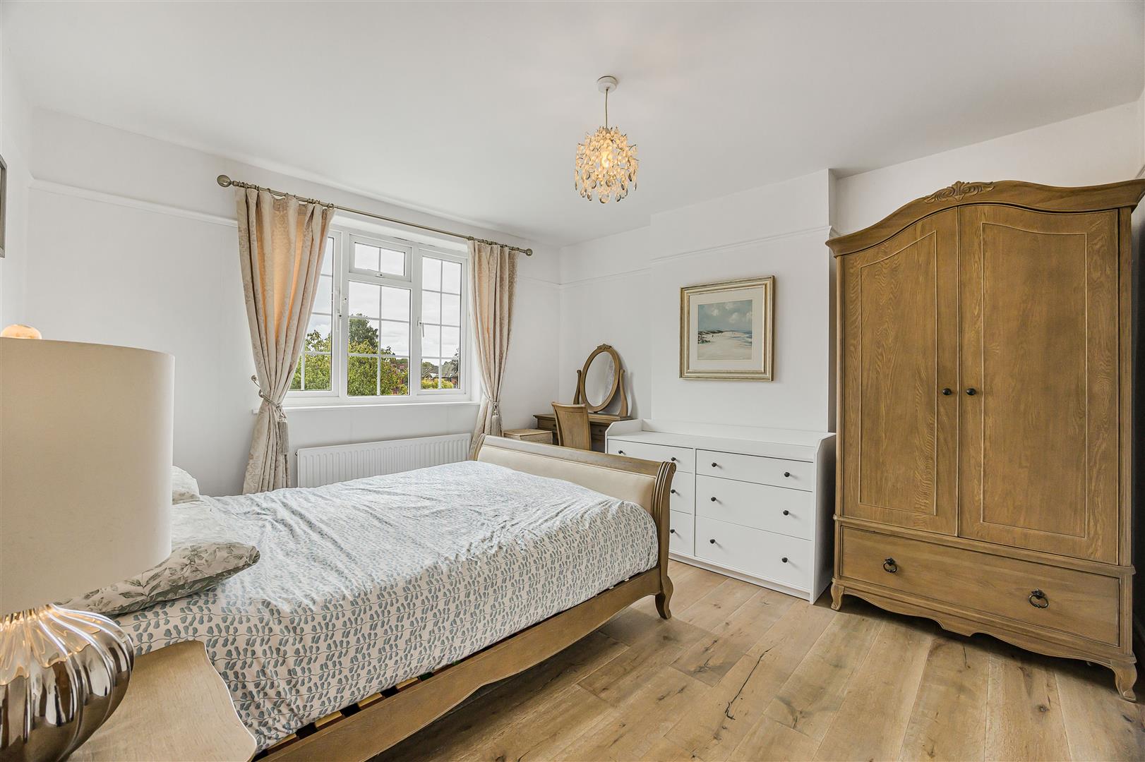 Wolsey Road Caversham End of Terrace House for sale in Reading