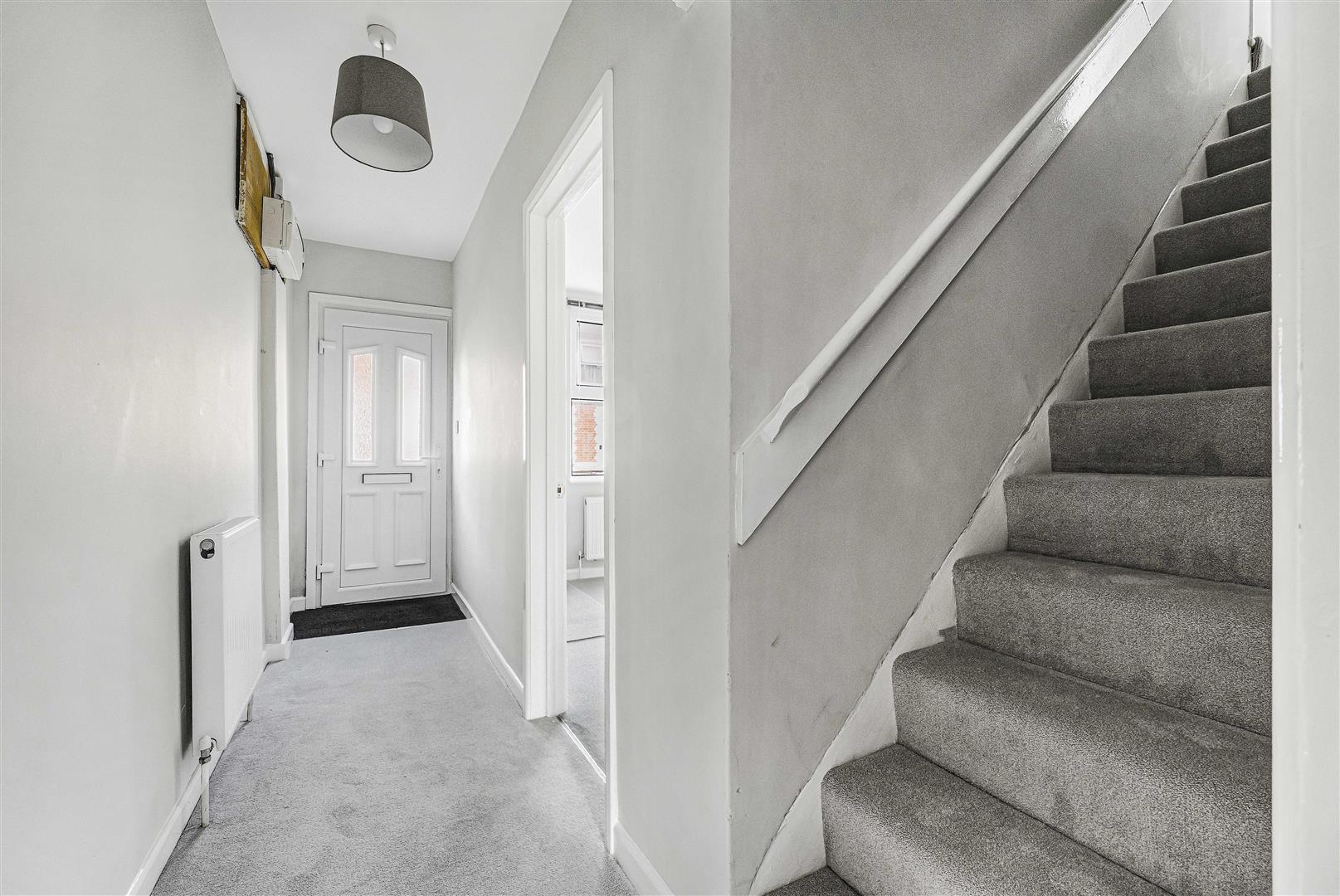 William Street Reading Terraced House for sale in Reading