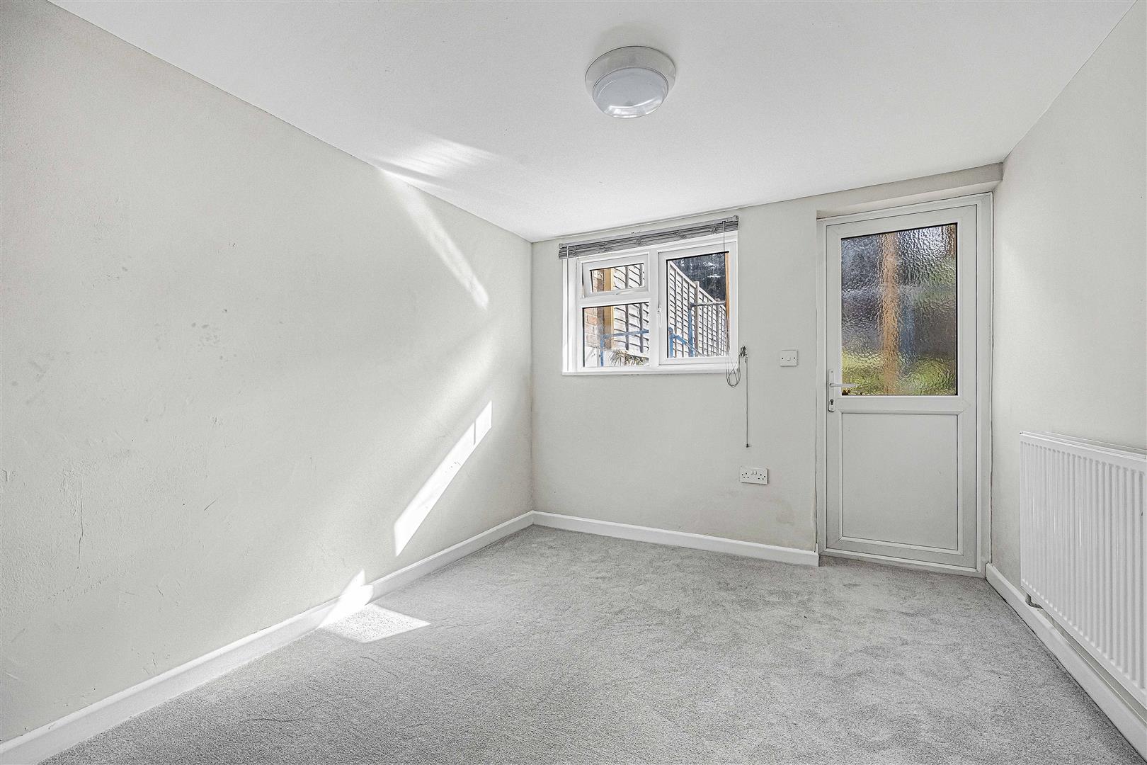 William Street Reading Terraced House for sale in Reading