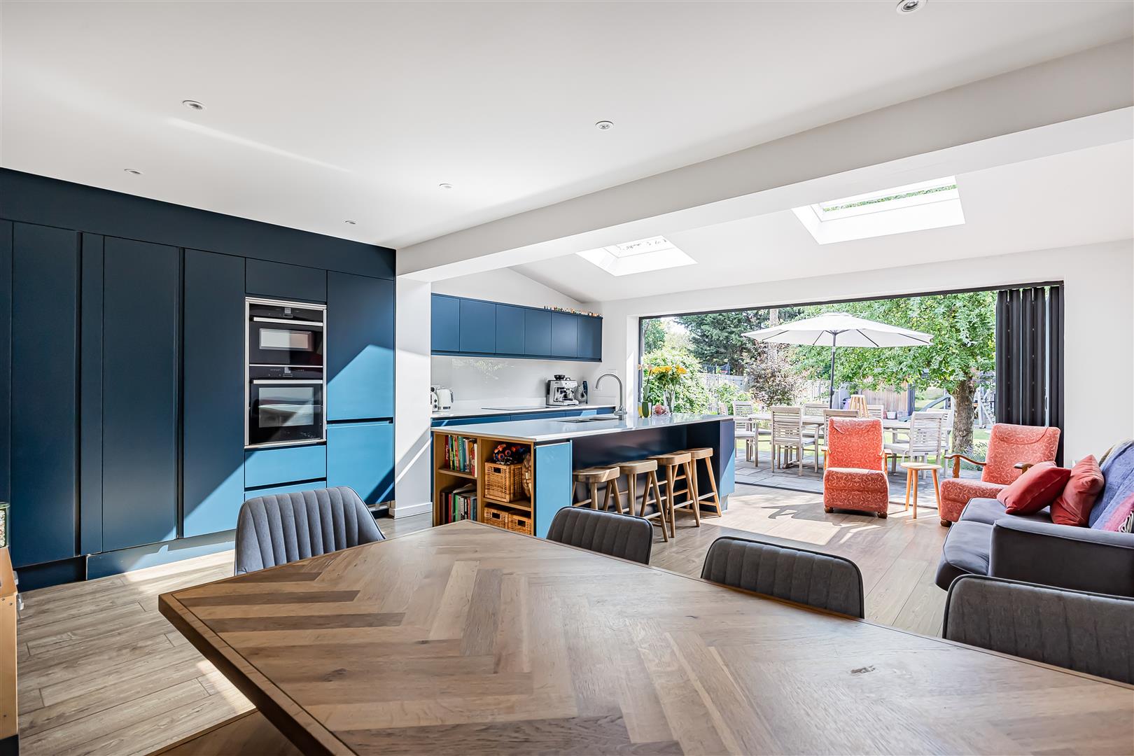 Woodcote Way Caversham Semi-Detached House for sale in Reading