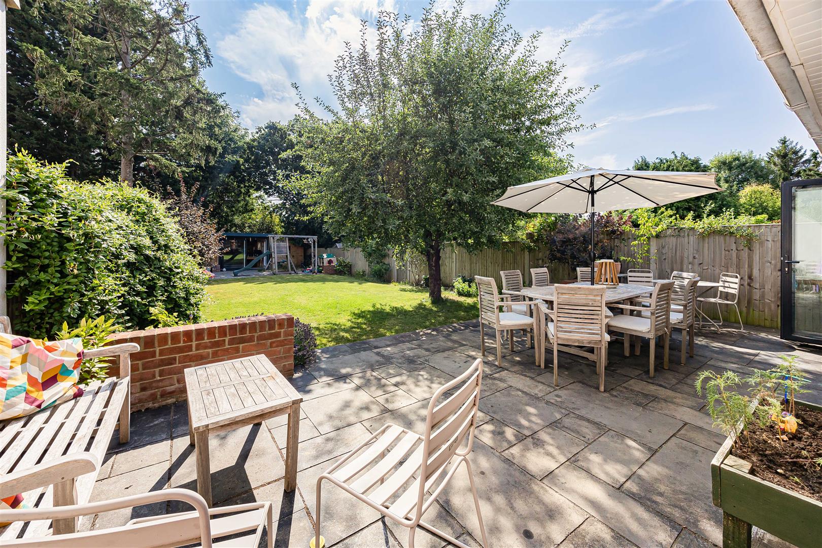 Woodcote Way Caversham Semi-Detached House for sale in Reading